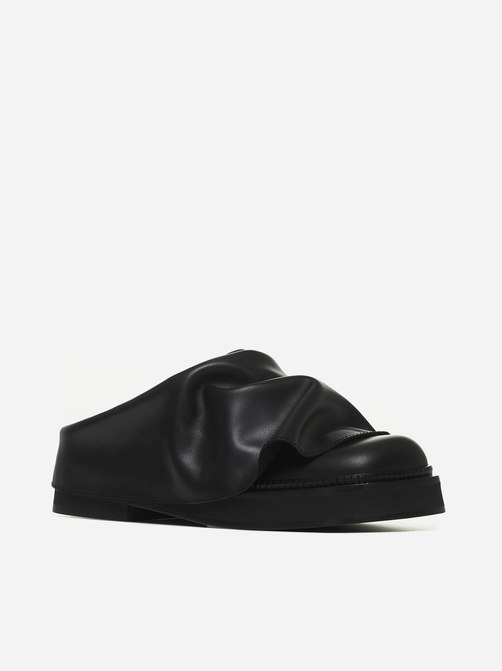 Attico Black Leather Mules In Black
