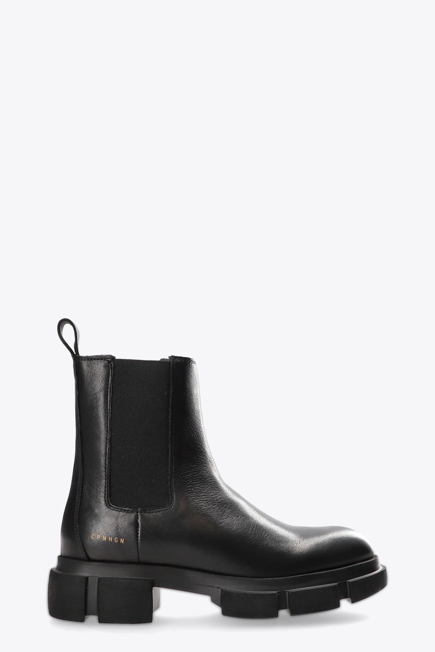 Woman Leather Chelsea Boot Black leather chelsea boots