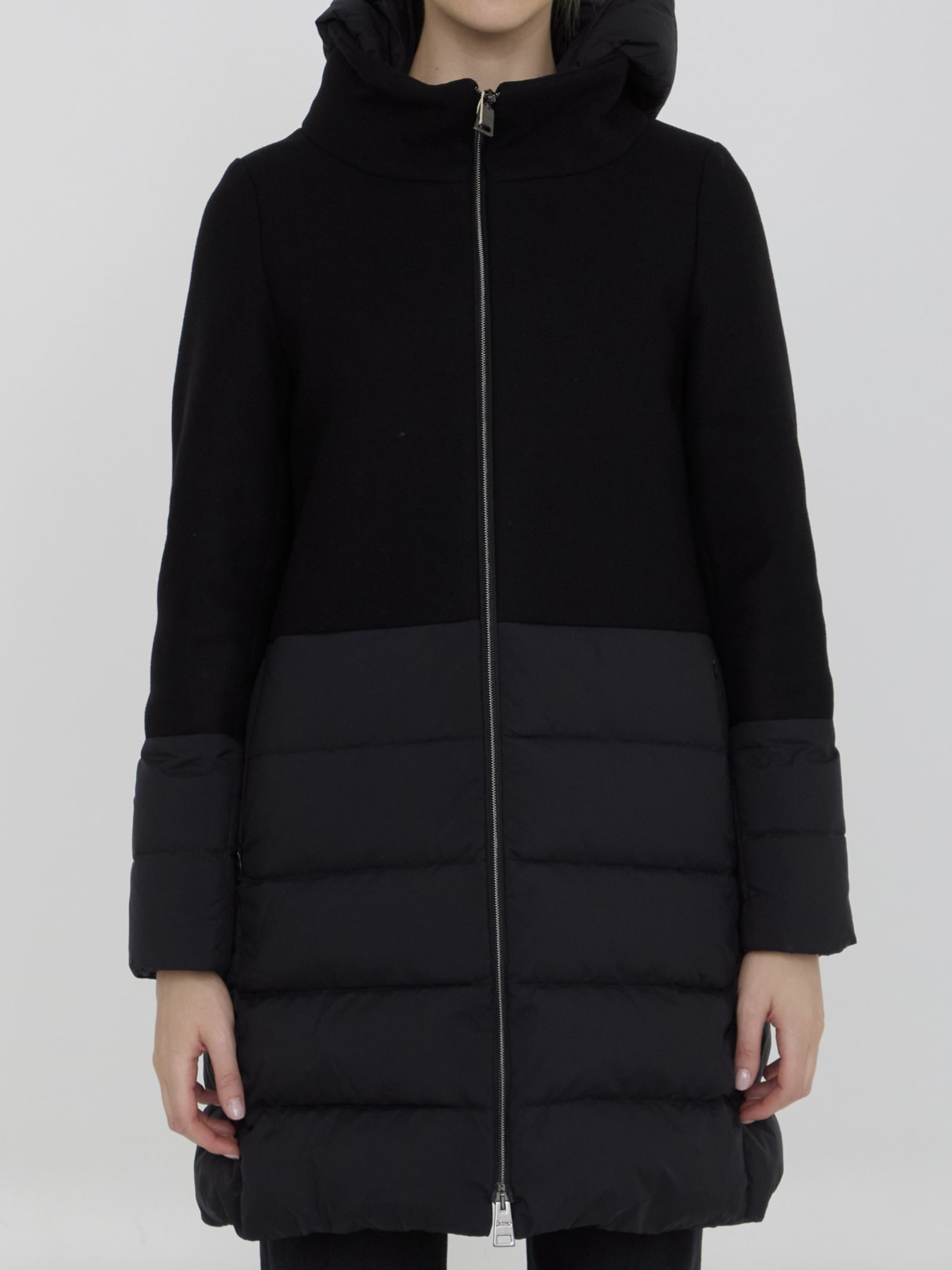 Coat In Wool And Nylon