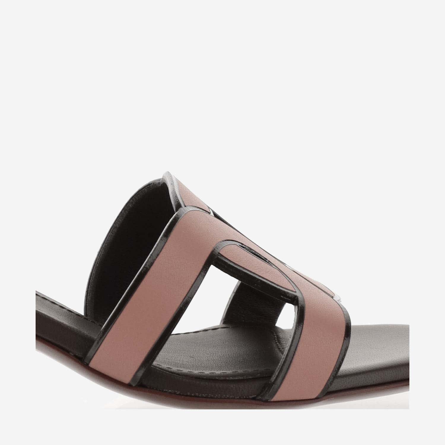 Shop Tod's Monogrammed Sandals In Red