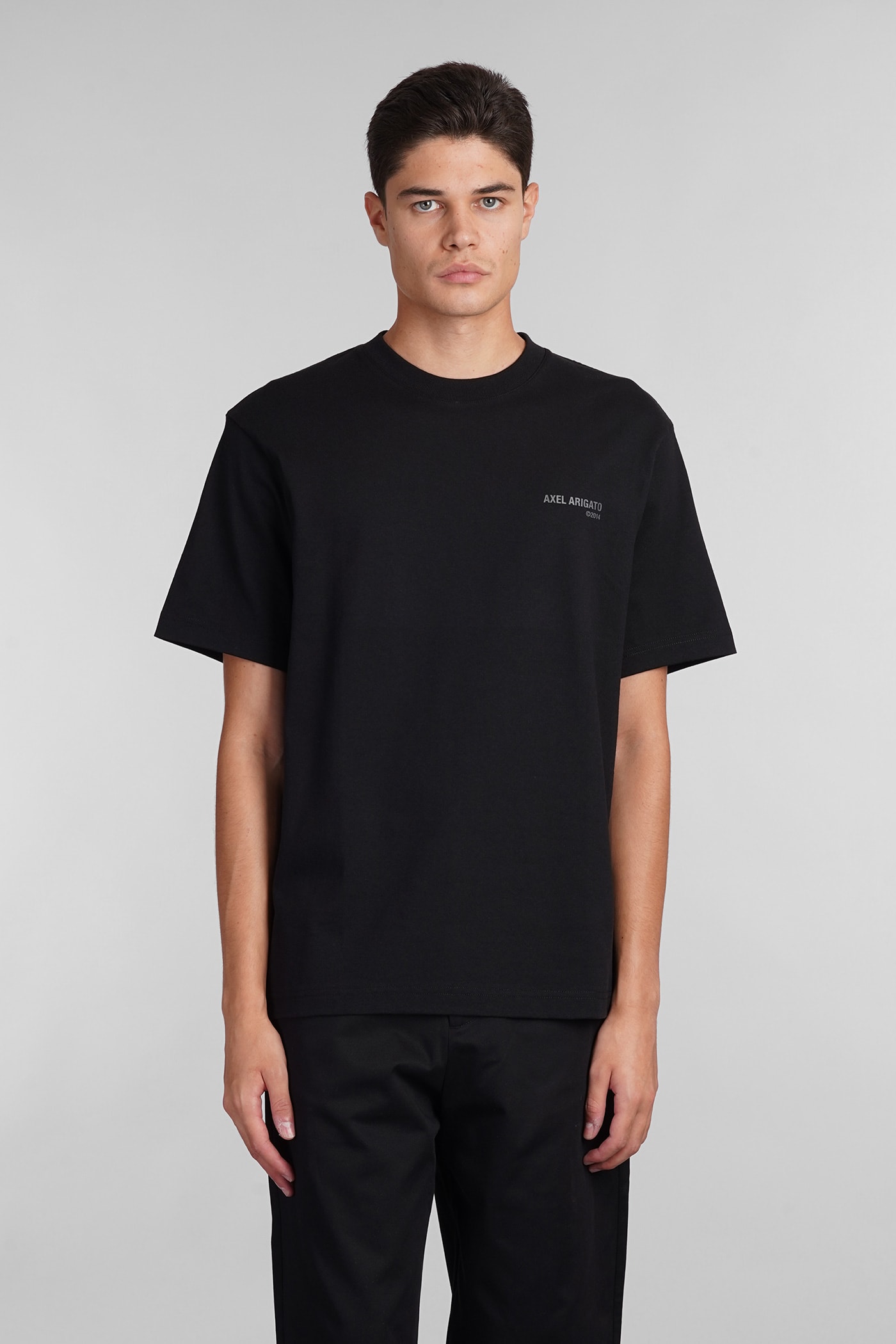 T-shirt In Black Cotton