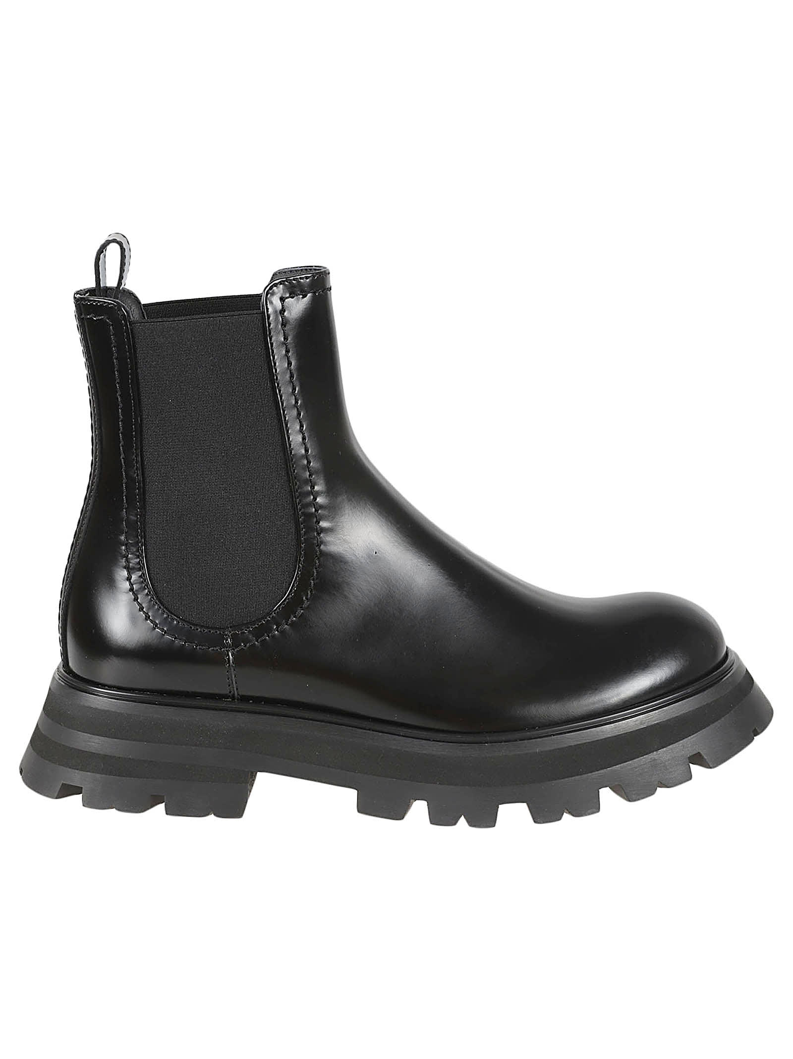 Alexander Mcqueen Lucent Leather Boots In Black