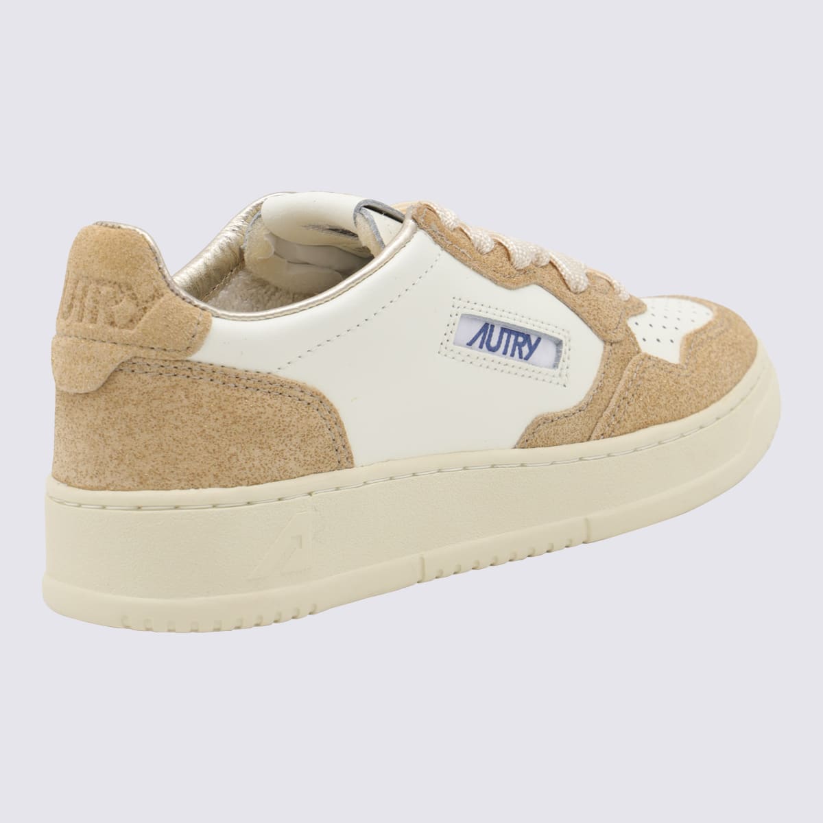 Autry Sneakers Medalist Low In Avory And Gold Leather Glittered In Sand