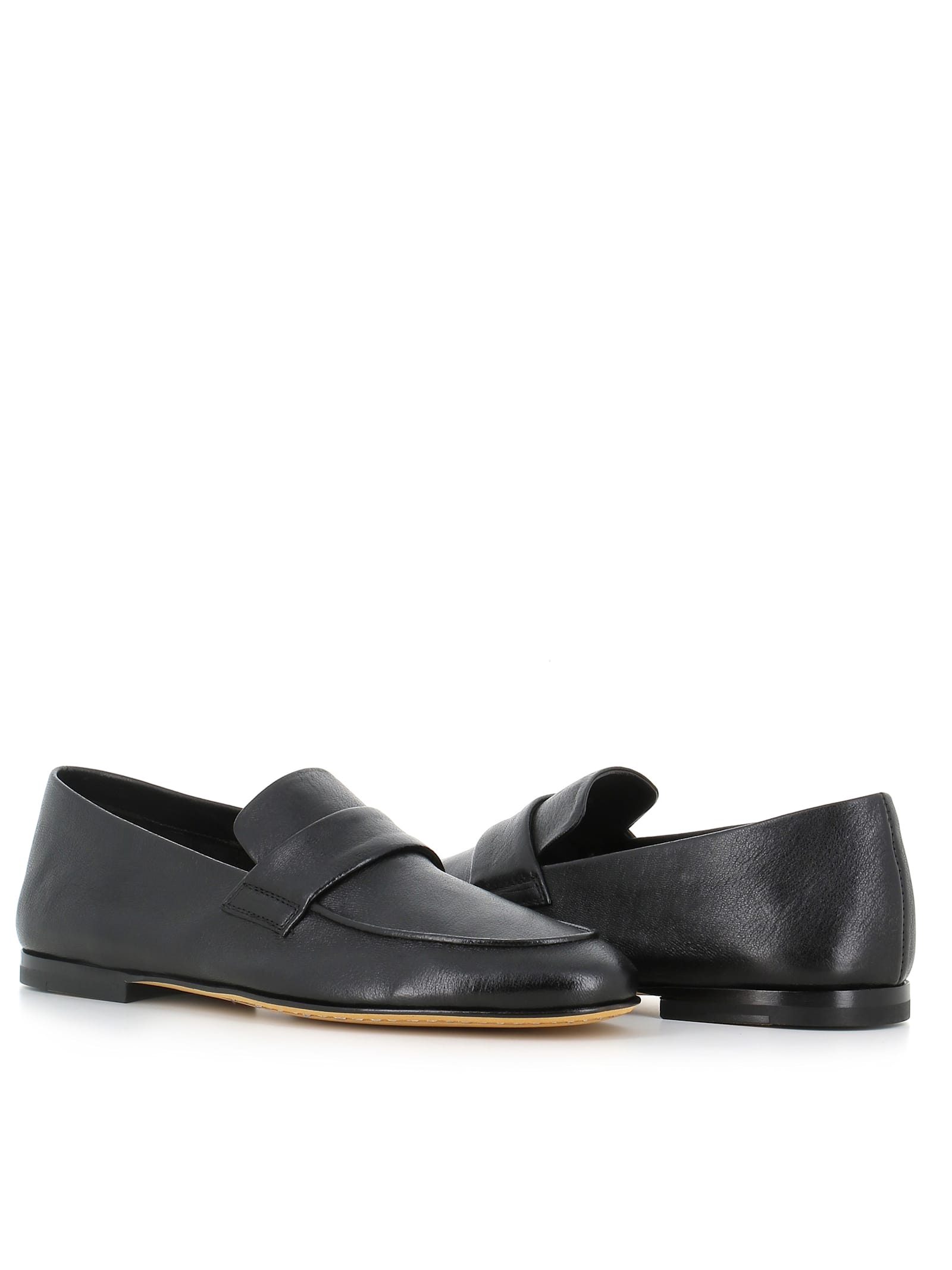 Officine Creative Airto 1 Leather Loafers In Black