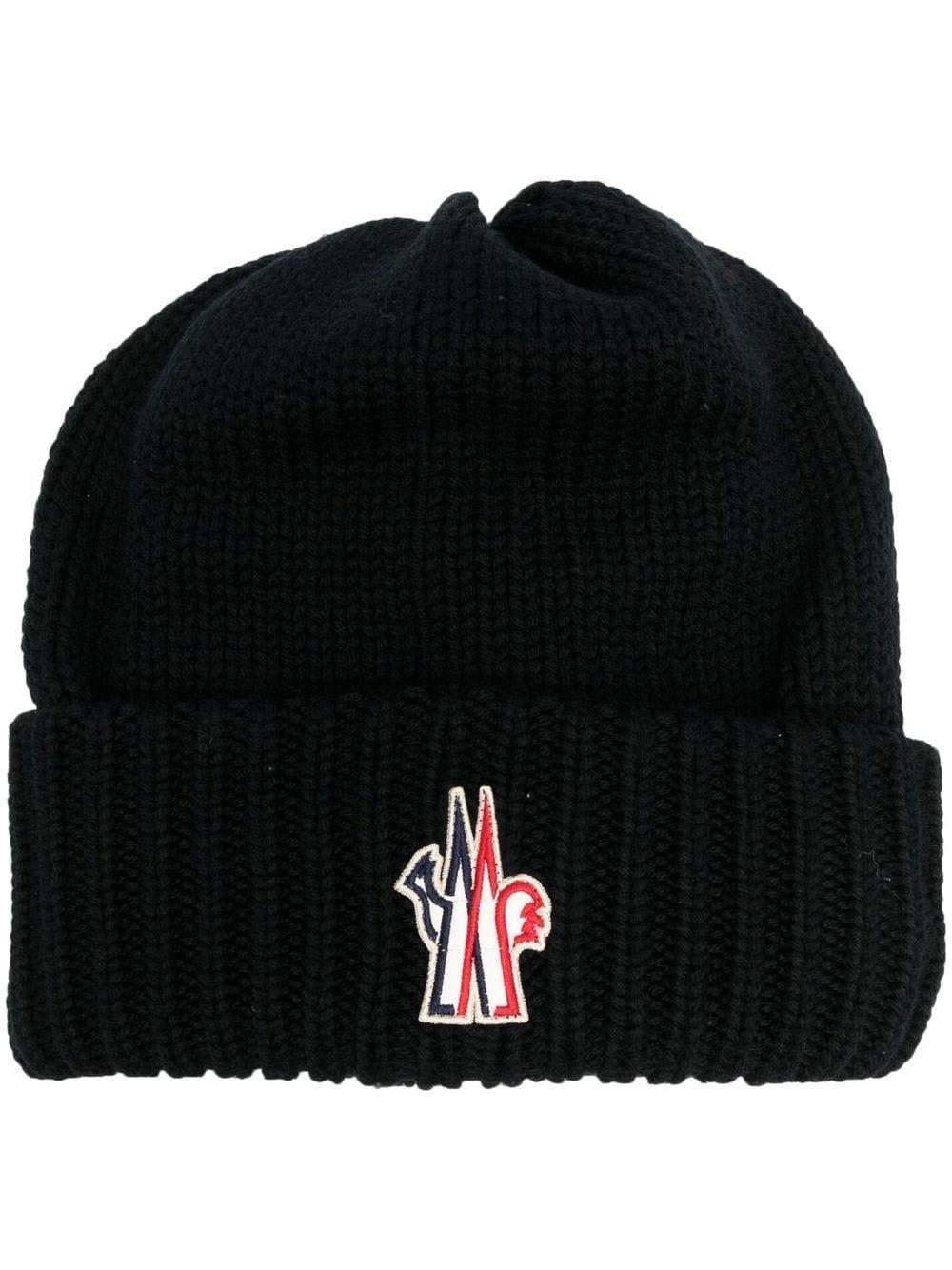 MONCLER LOGO PATCH RIBBED KNIT BEANIE