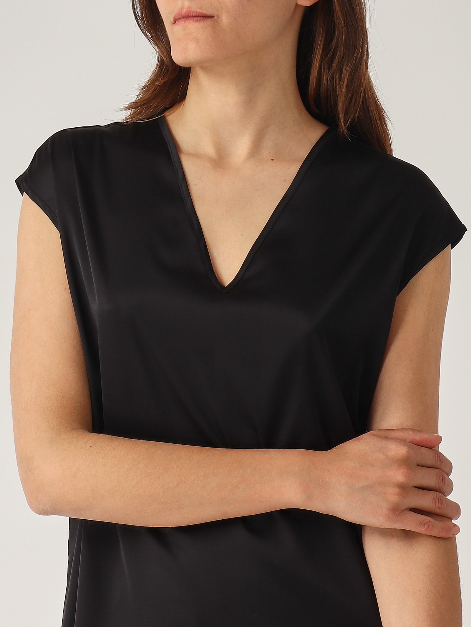 Gran Sasso Pullover S/m Sweater In Black