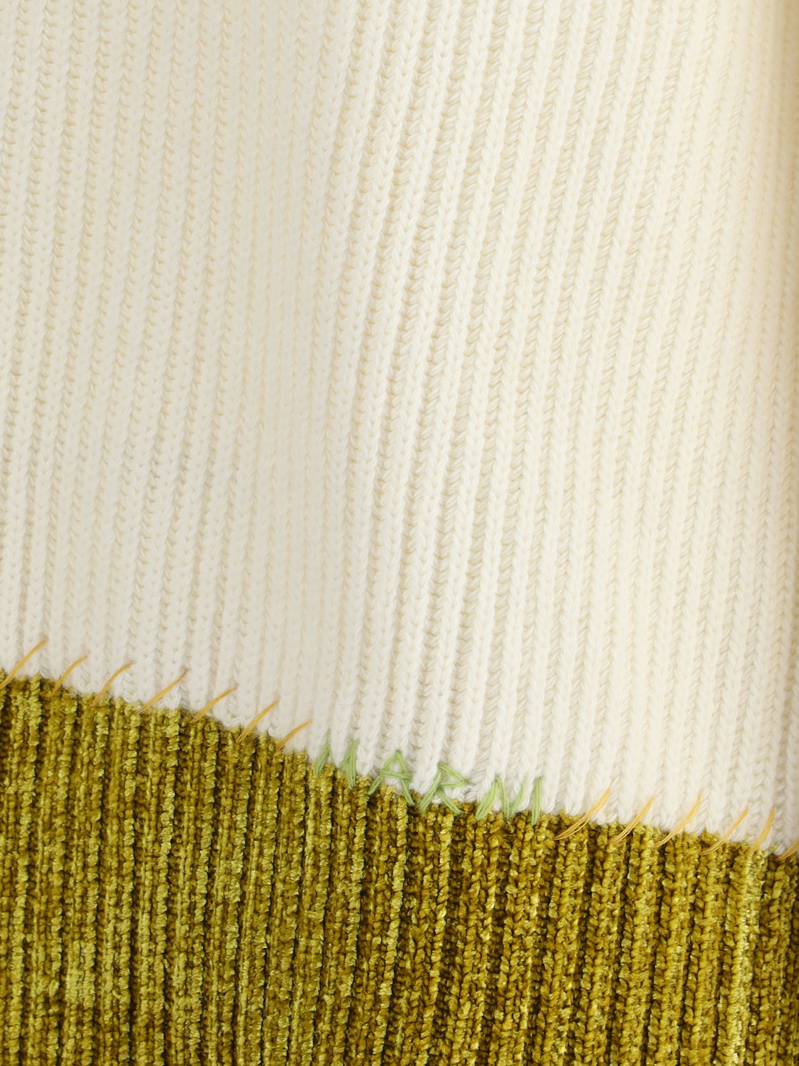 Marni Relaxed Fit Roundneck Knit Sweater With Ribbed Texture In Neutral