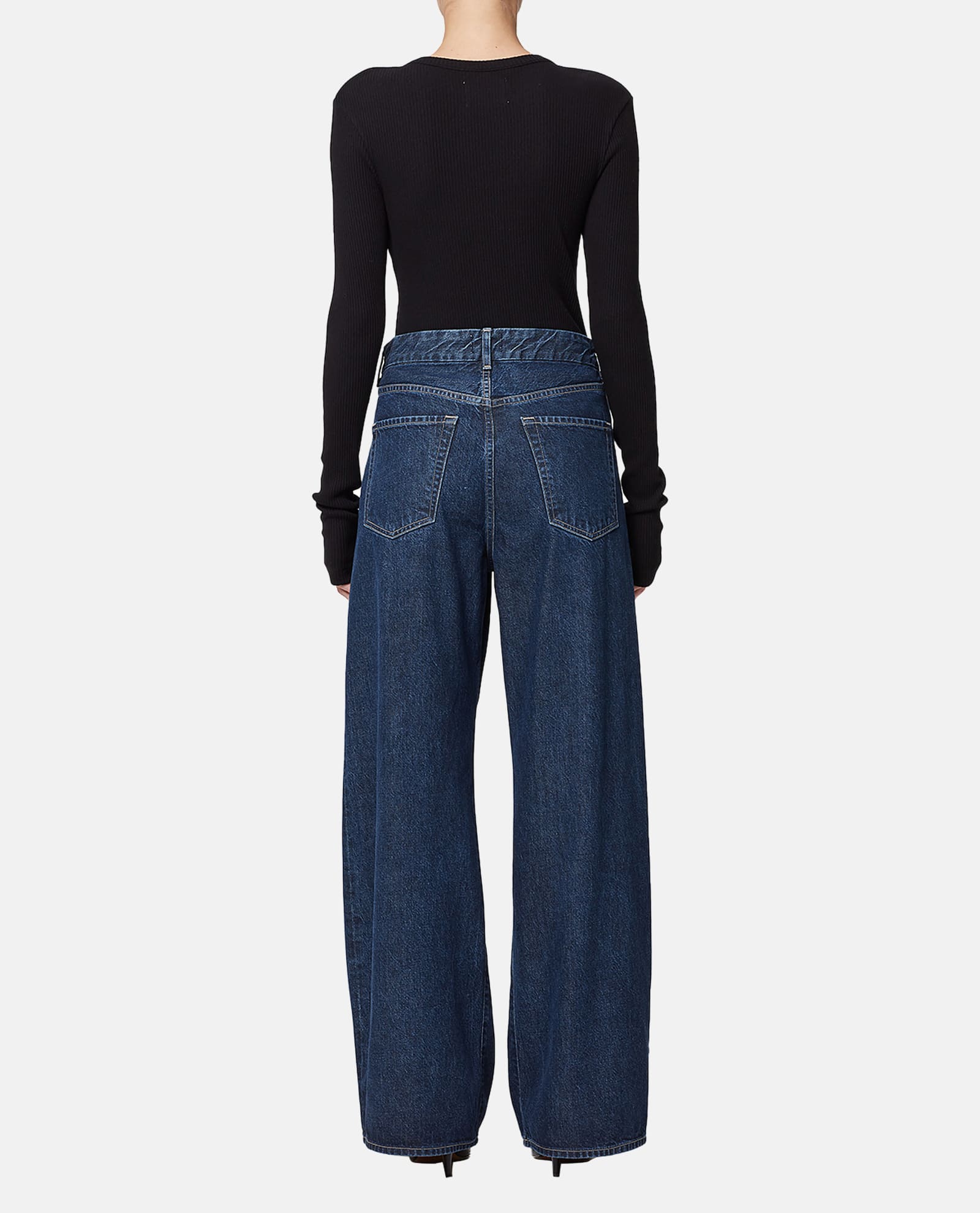 Shop Citizens Of Humanity Petra Pleated Denim Pants In Blue