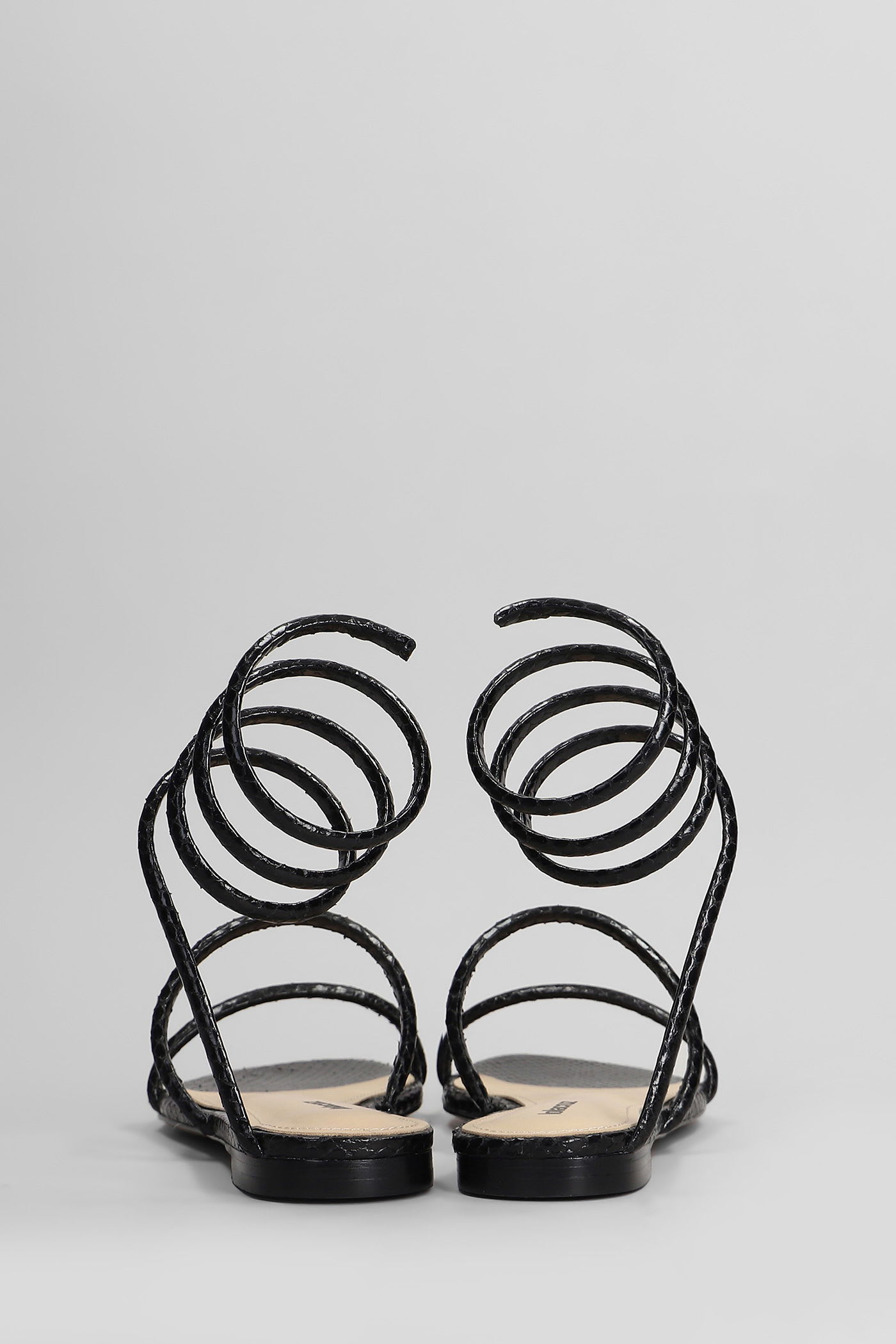 Lola Cruz Greta Flat Flats In Black Leather In Black