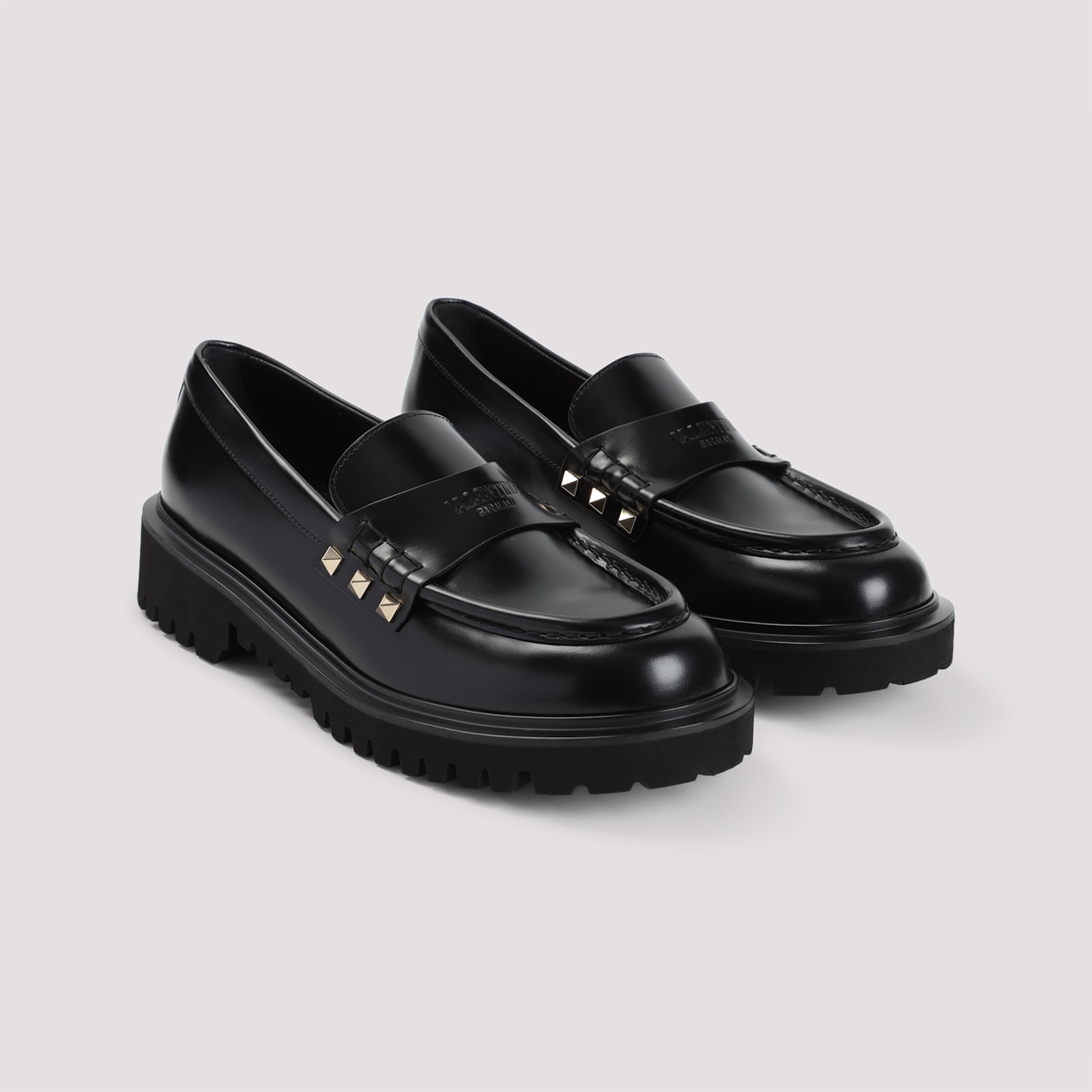 Shop Valentino Loafer In No Nero