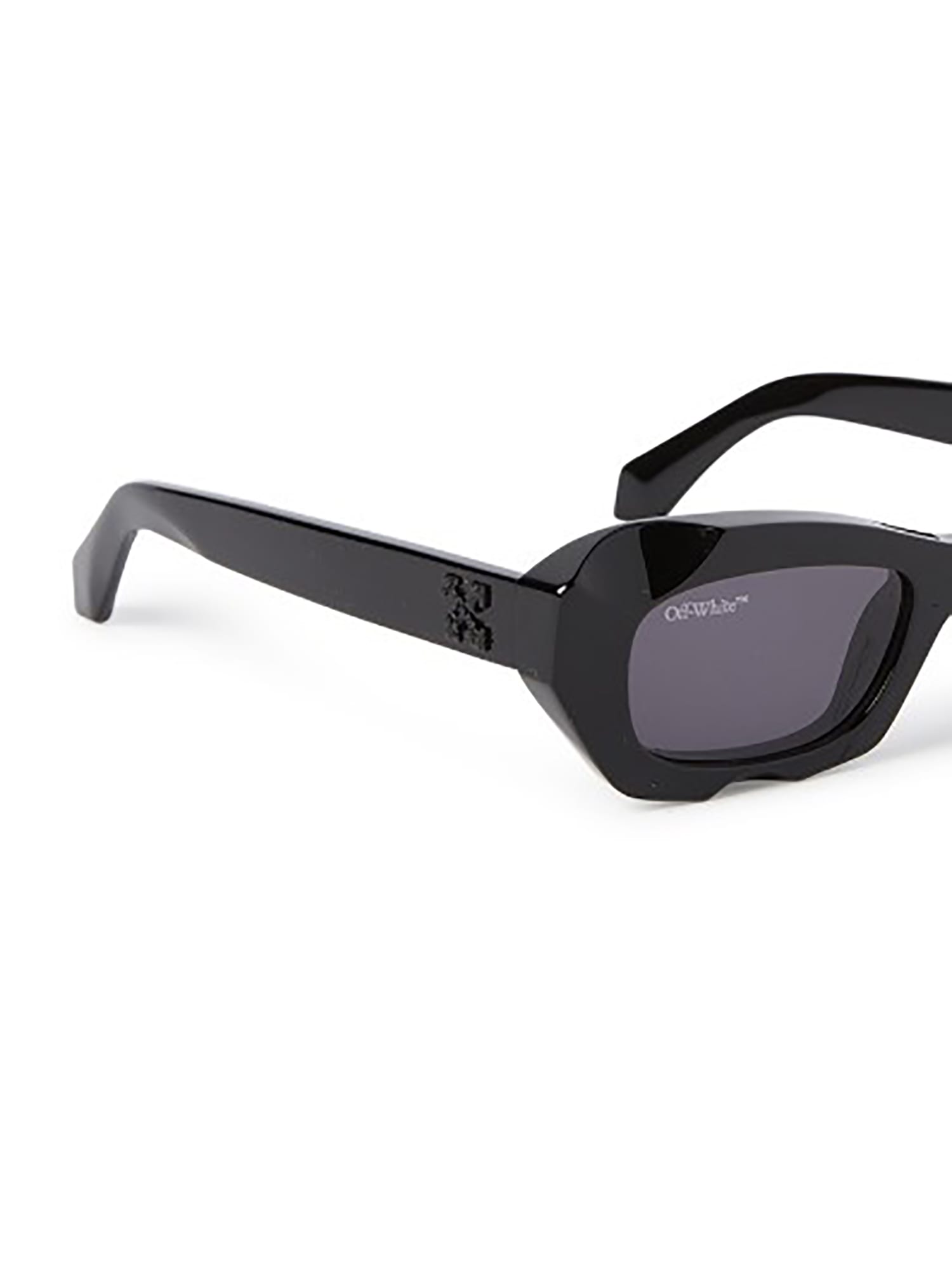Shop Off-white Oeri092 Venezia Sunglasses In Black
