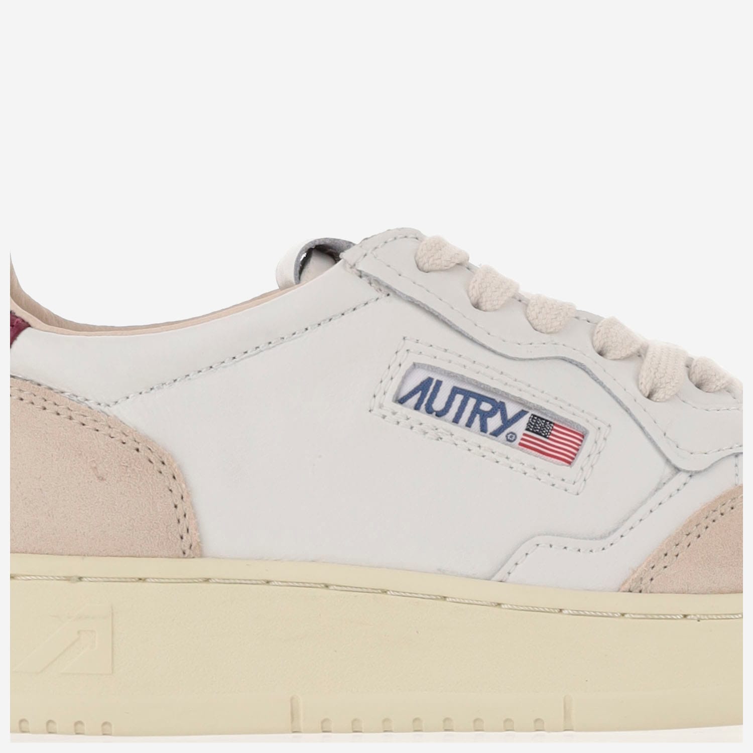 Shop Autry Medalist Low Sneakers In Vinaccio