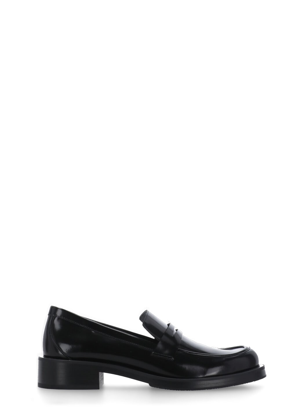 Shop Stuart Weitzman Palmer Loafers In Black