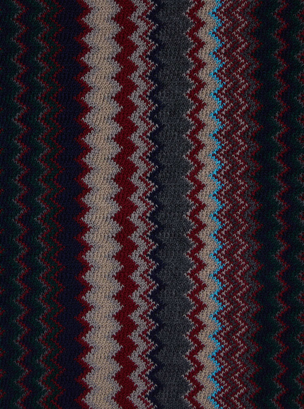 Missoni Zigzag-pattern Fringed Scarf In Black