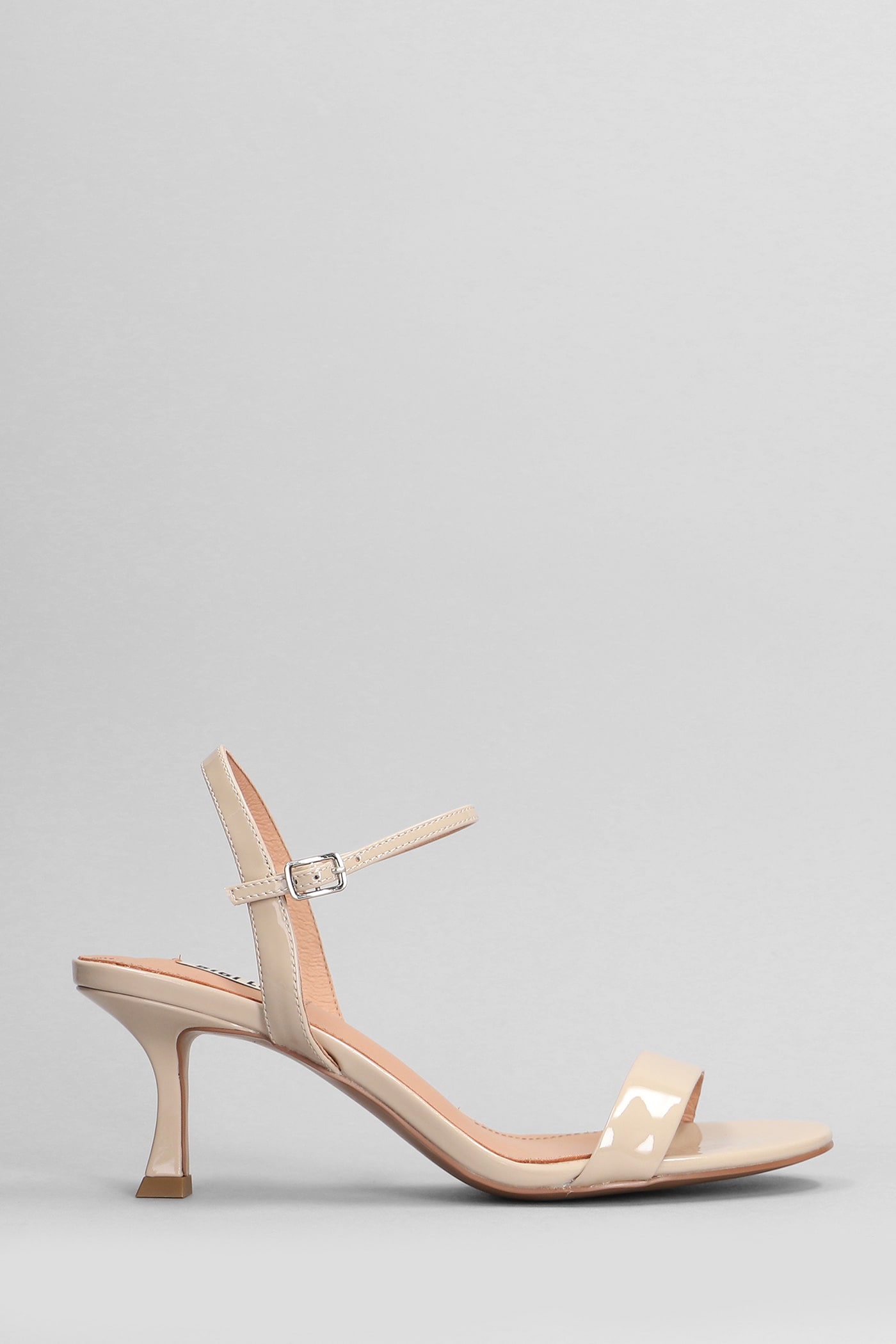 Lotus 65 Sandals In Powder Patent Leather
