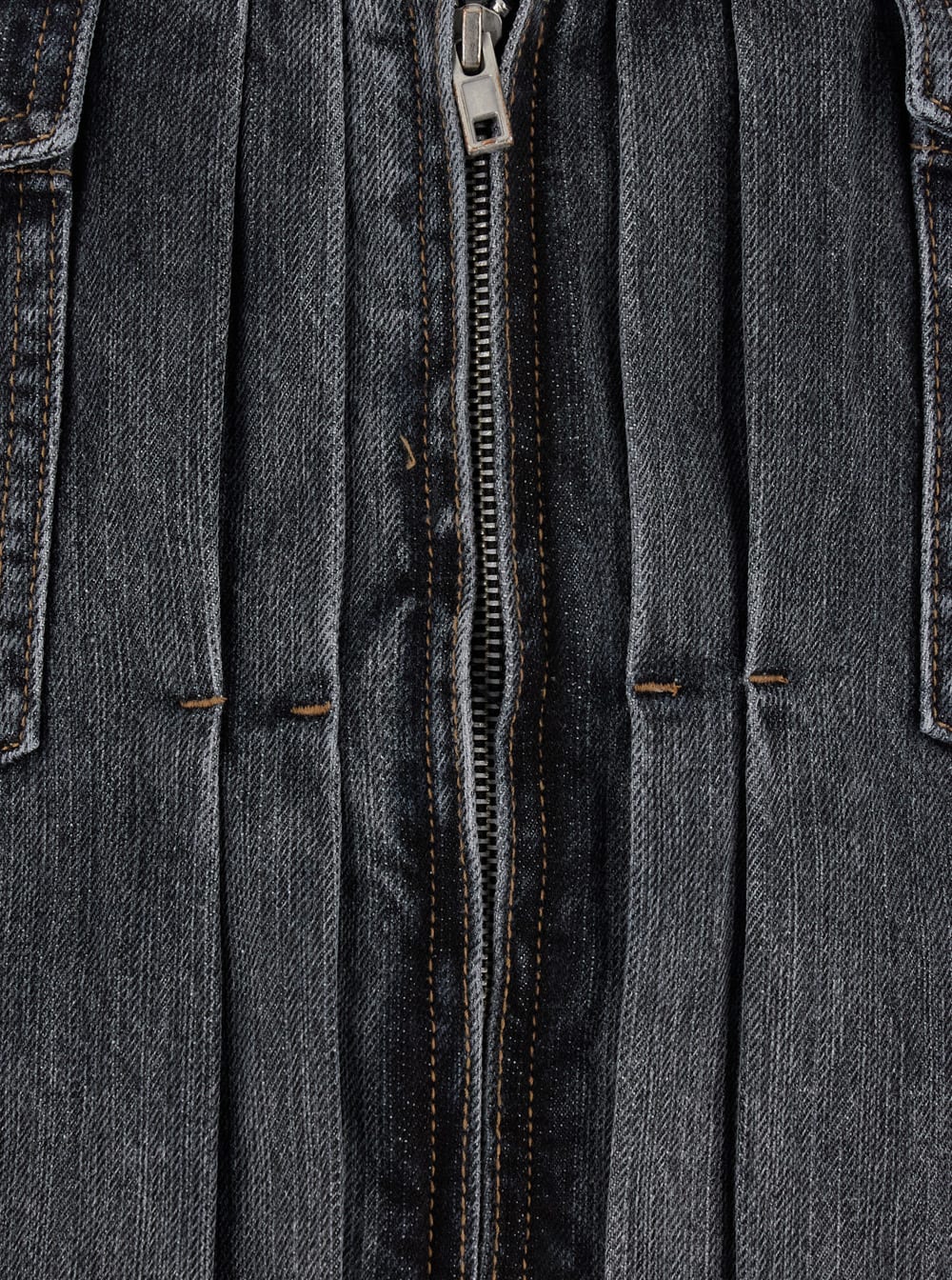 Juunj Grey Jacket With Wide Notched Revers And Dropped Shoulders In Grey