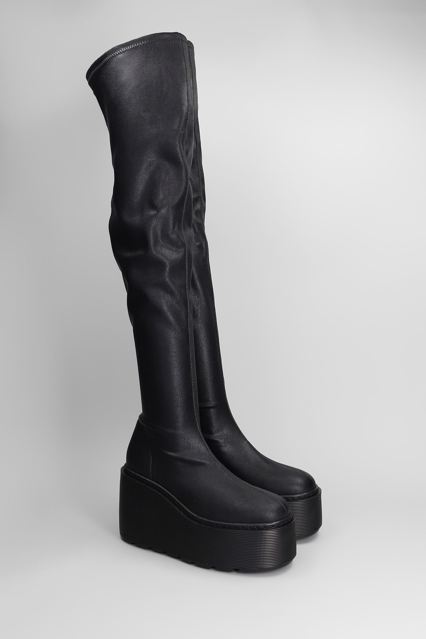 Vic Matie Davidson 101 High Heels Boots In Black Leather In Black