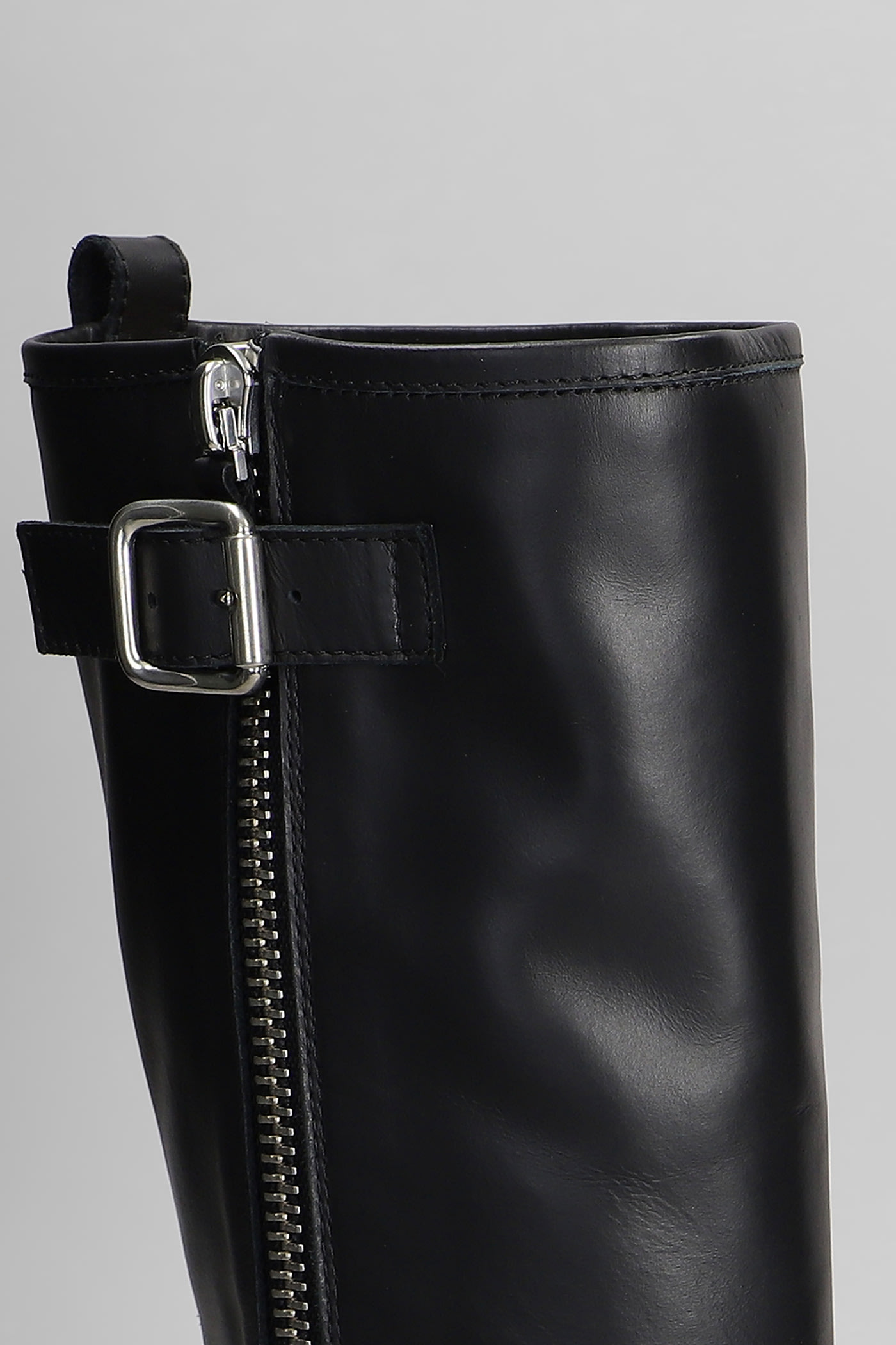 Shop Via Roma 15 Low Heels Ankle Boots In Black Leather