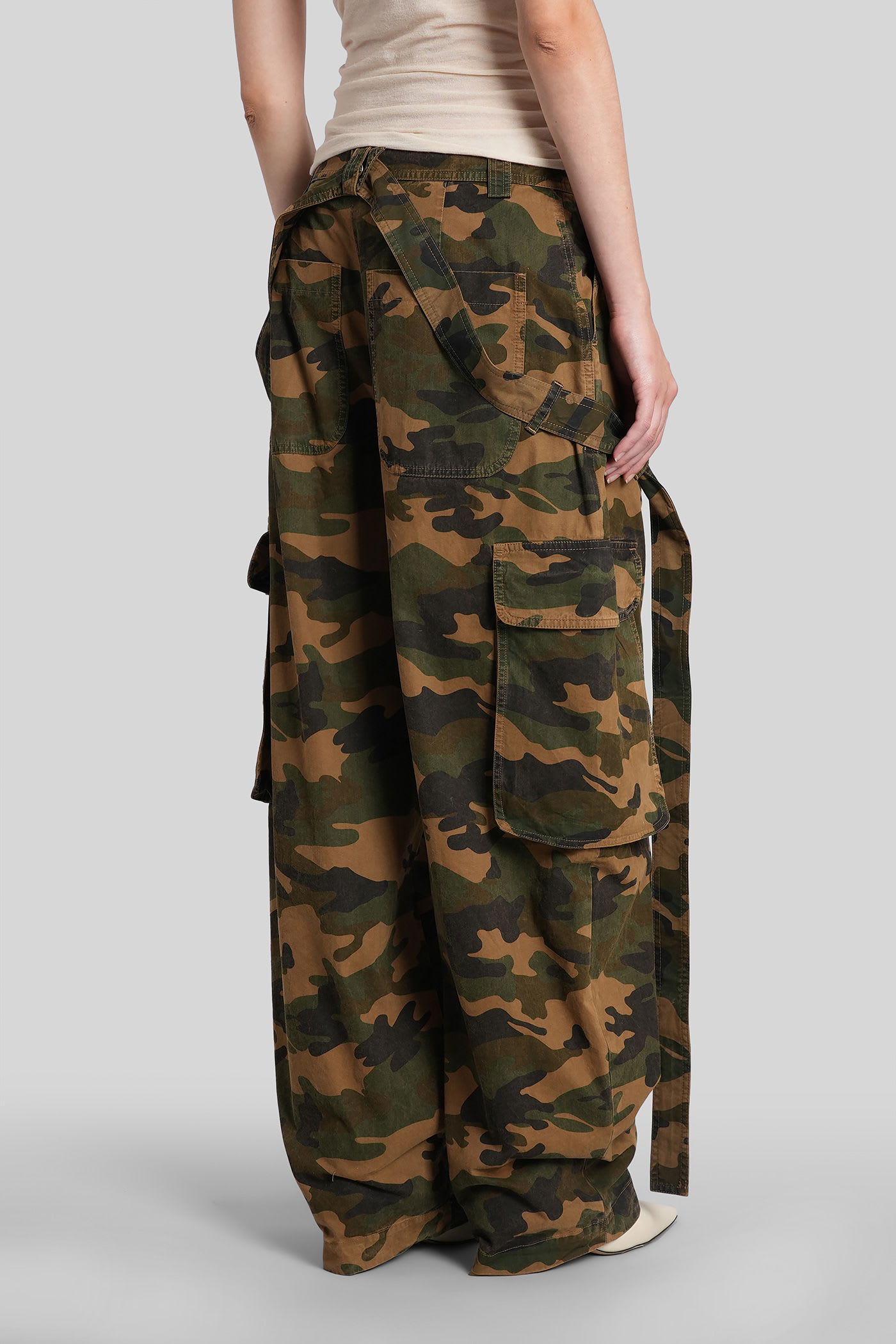 Darkpark Camouflage Cargo-pocket Trousers In Green