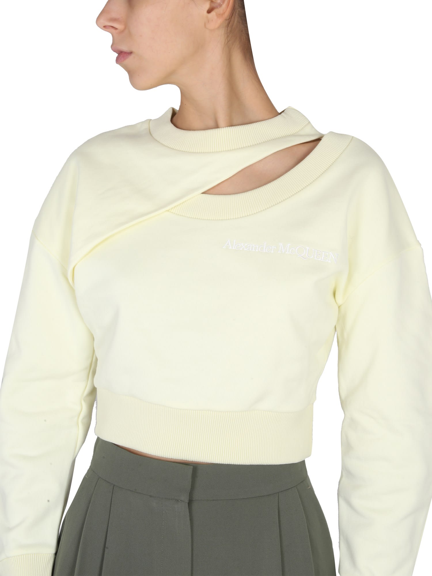 Alexander Mcqueen Cropped Cotton Knit With Ribbed Cuffs In Pale Yellow