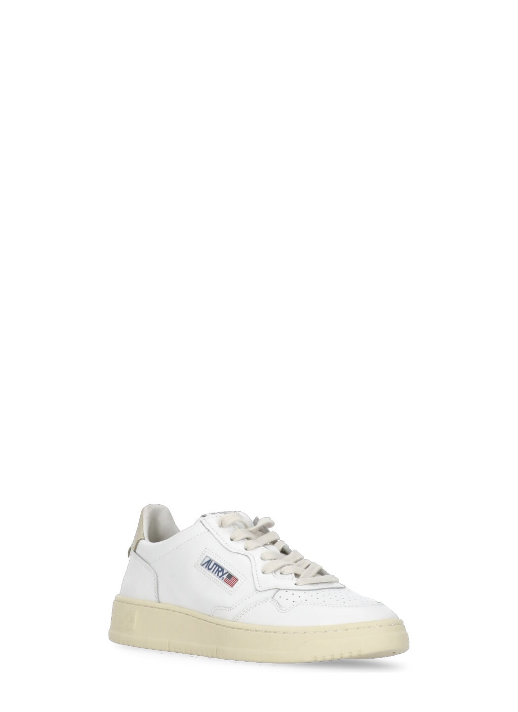 Autry 'medalist' White Low Top Sneakers With Contrasting Heel Tab In White