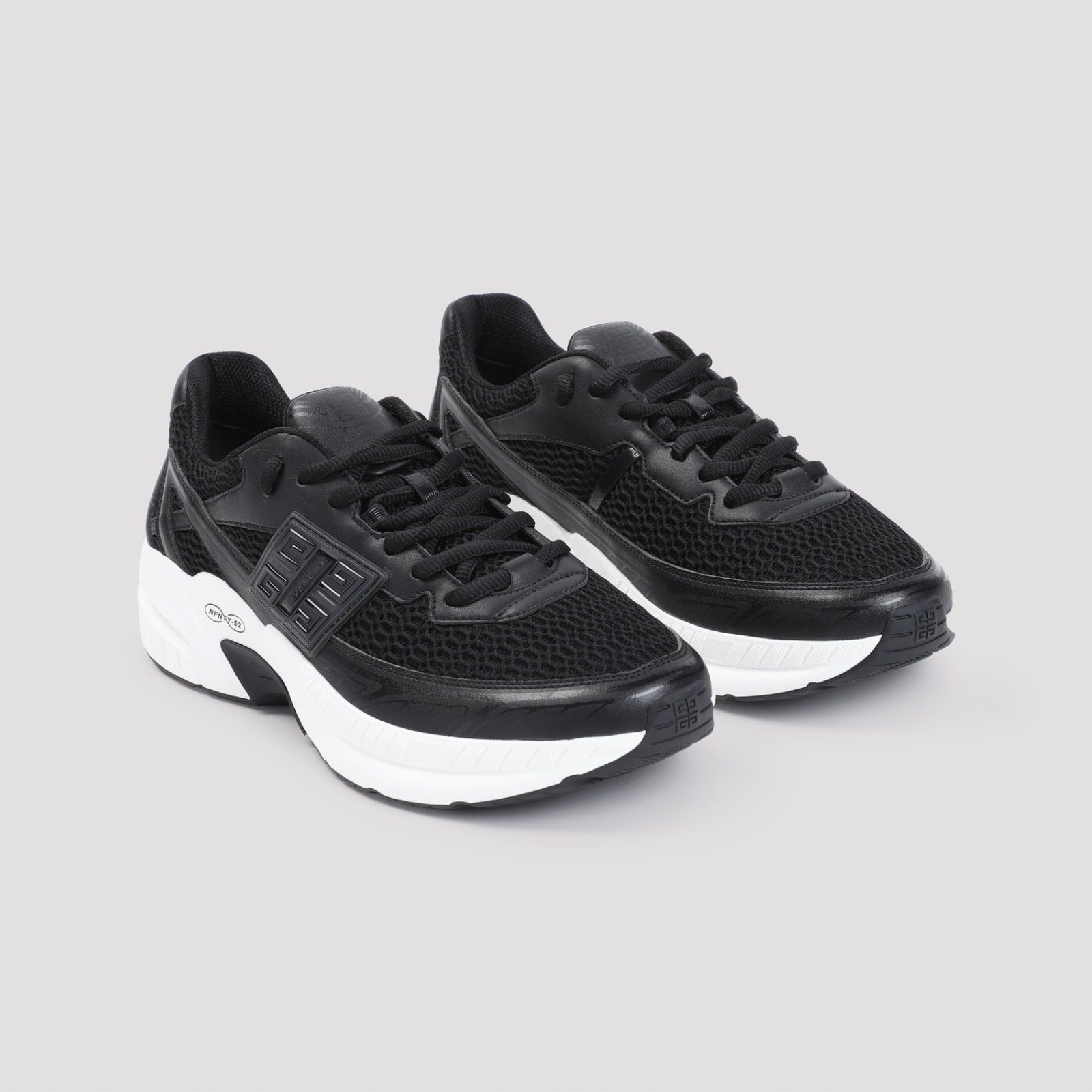 Shop Givenchy Nfnty-52 Low Top Runners Sneakers In Black