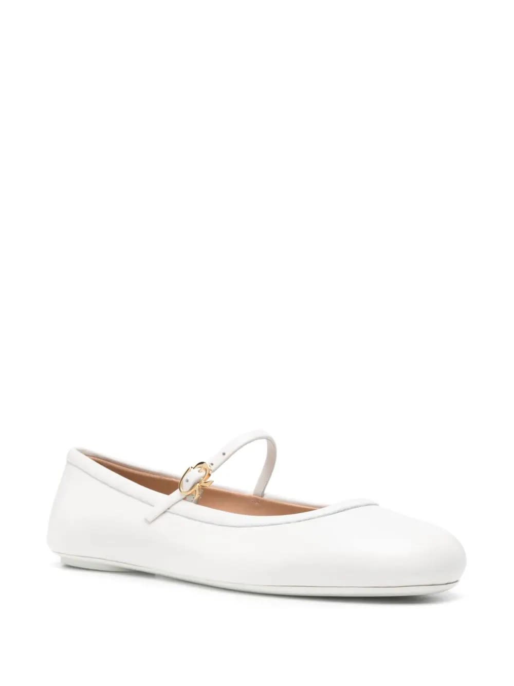 Shop Gianvito Rossi Carla Flat Ballerinas In White Nappa