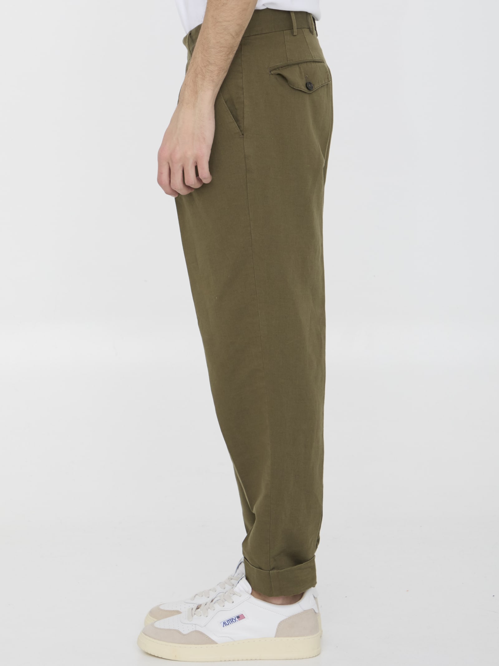Shop Pt01 Cotton And Linen Trousers In Green