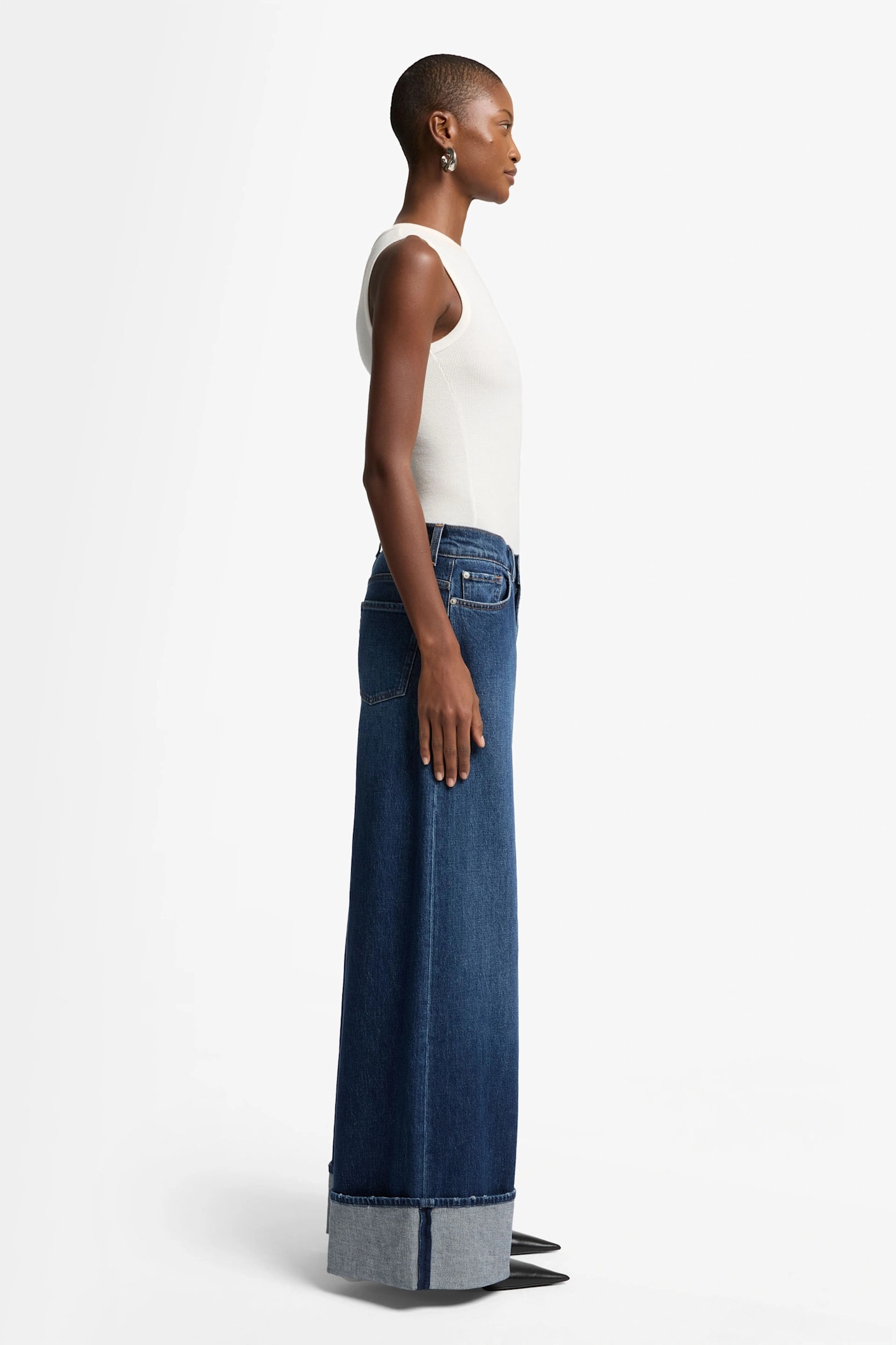 7 For All Mankind Marie Wide Leg Radar With Wide Cuff In Blue