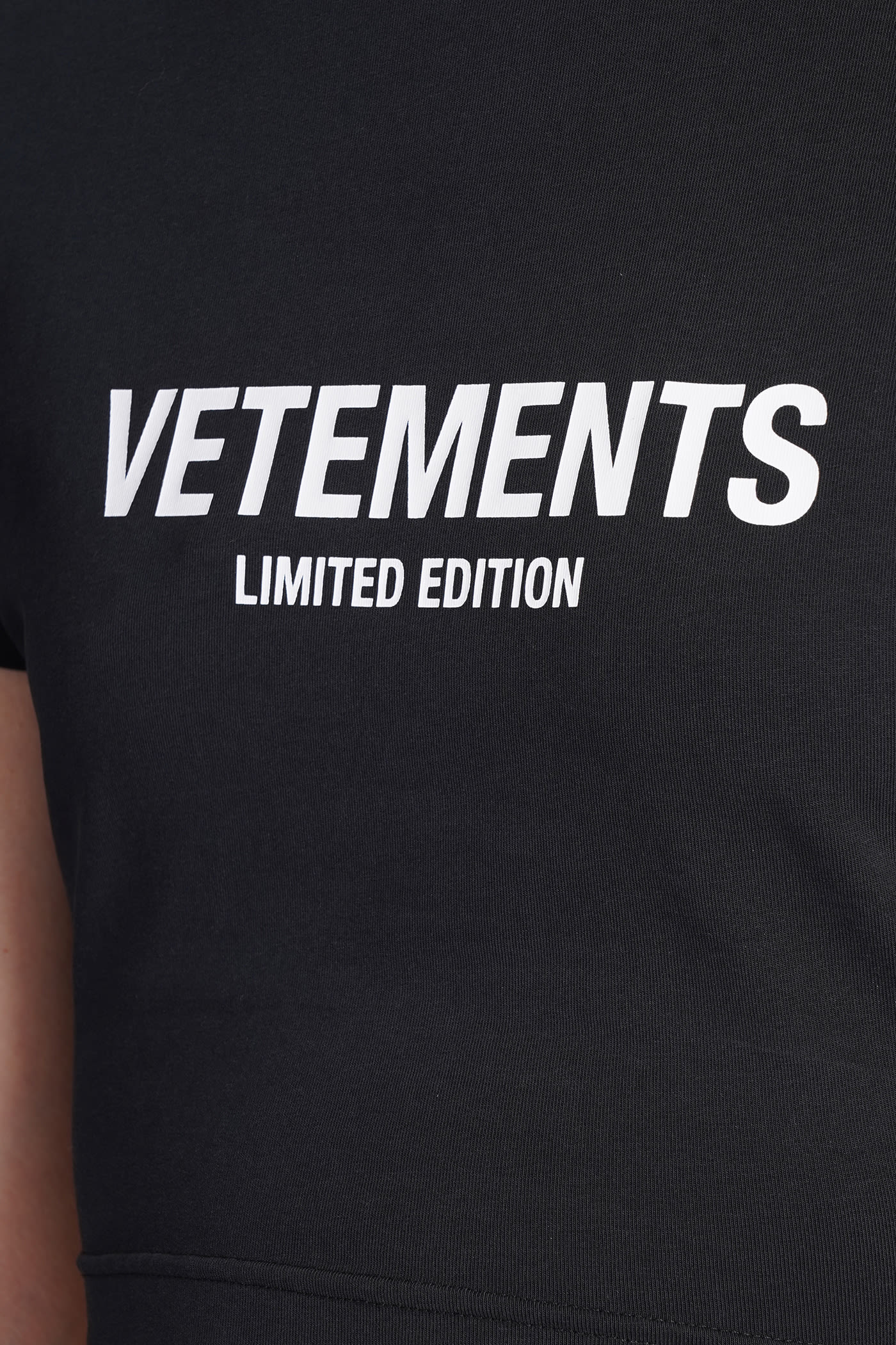 Shop Vetements T-shirt In Black Cotton