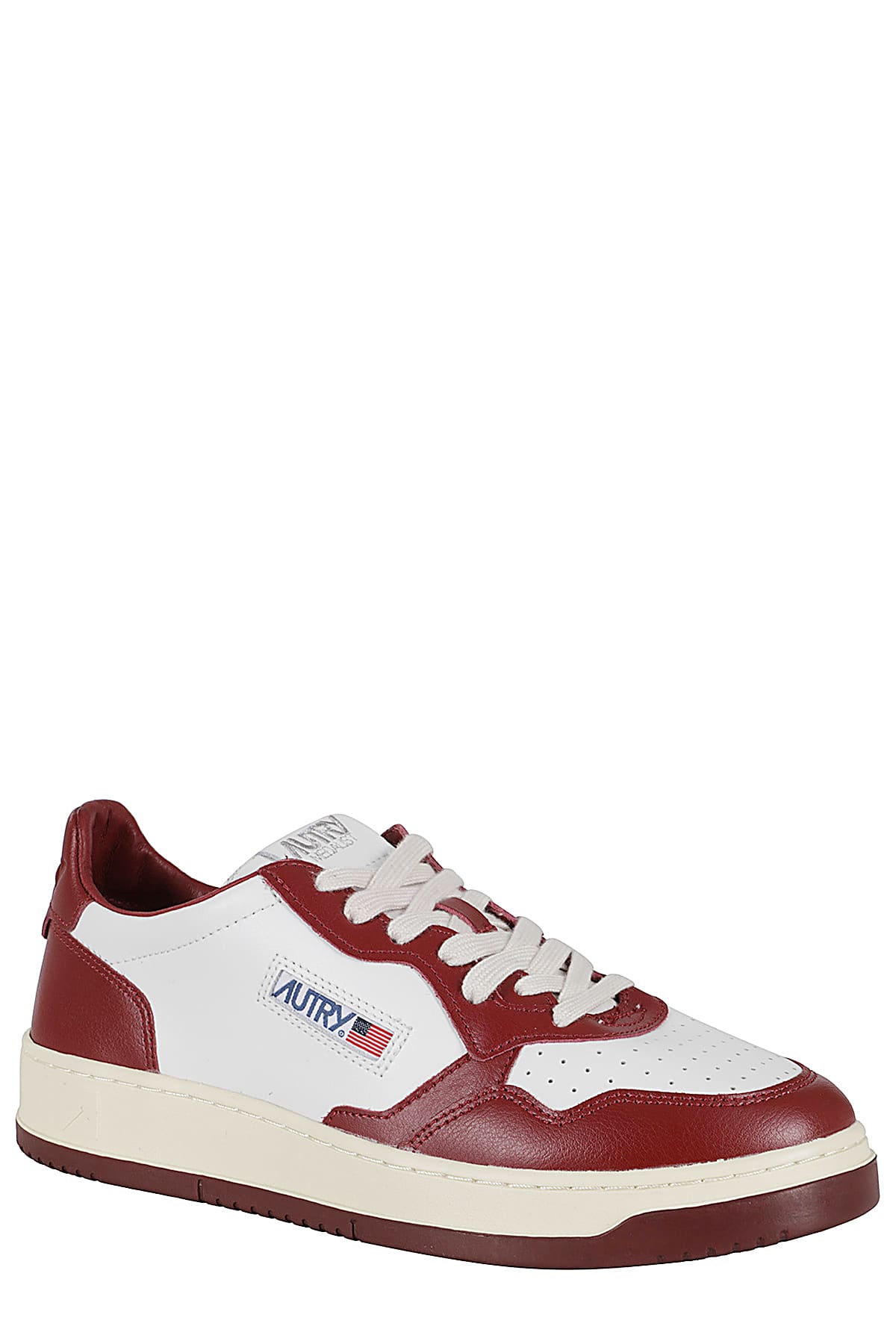 Shop Autry Medalist Low Man In Wht Syrah