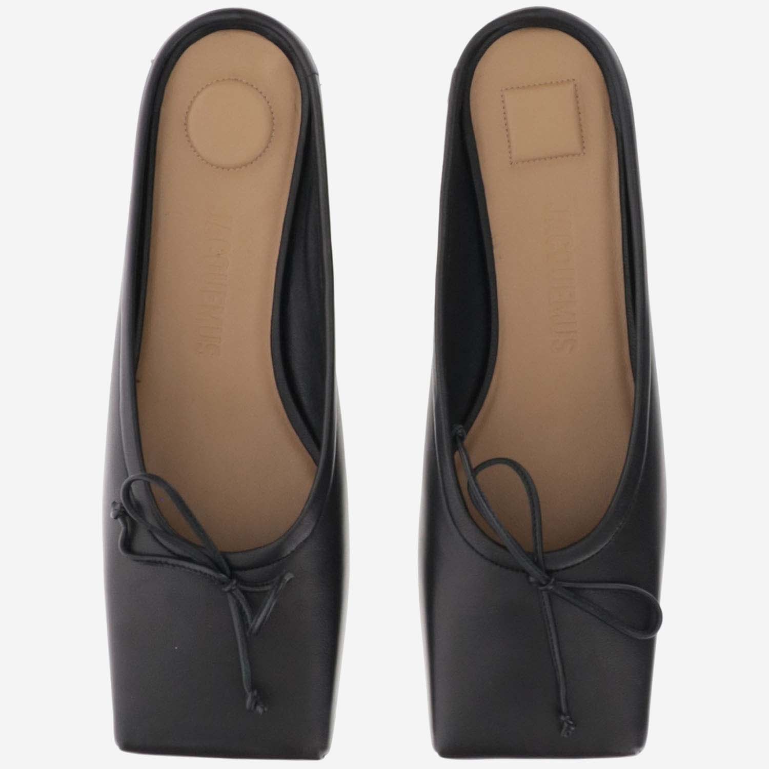 Jacquemus Les Mules Plates Leather Ballet Flat In Black
