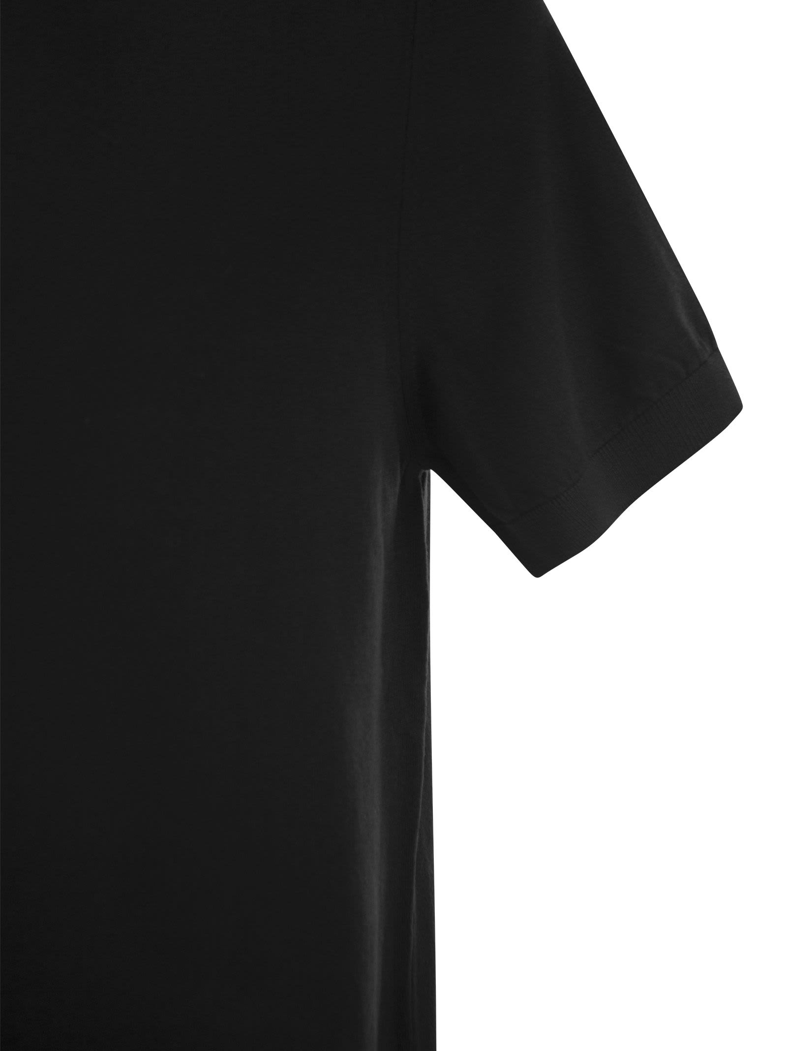 Shop Fedeli Cotton T-shirt In Black