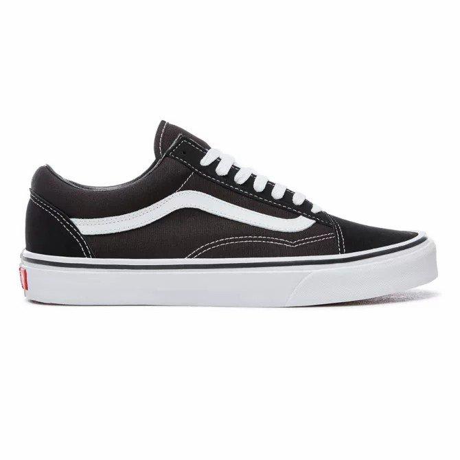 Vans Knu Skool Sneaker In Black