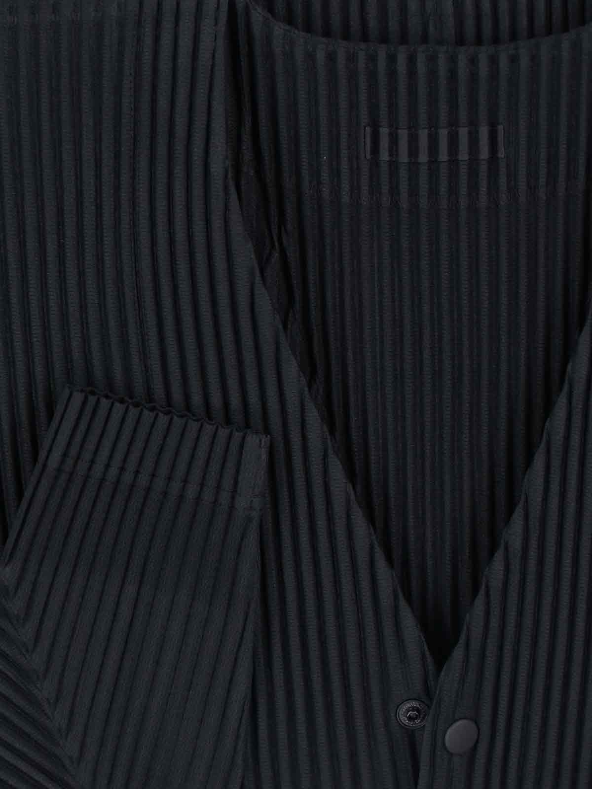 Issey Miyake Ribbed Texture V-neck Sweater With Long Sleeves In Black