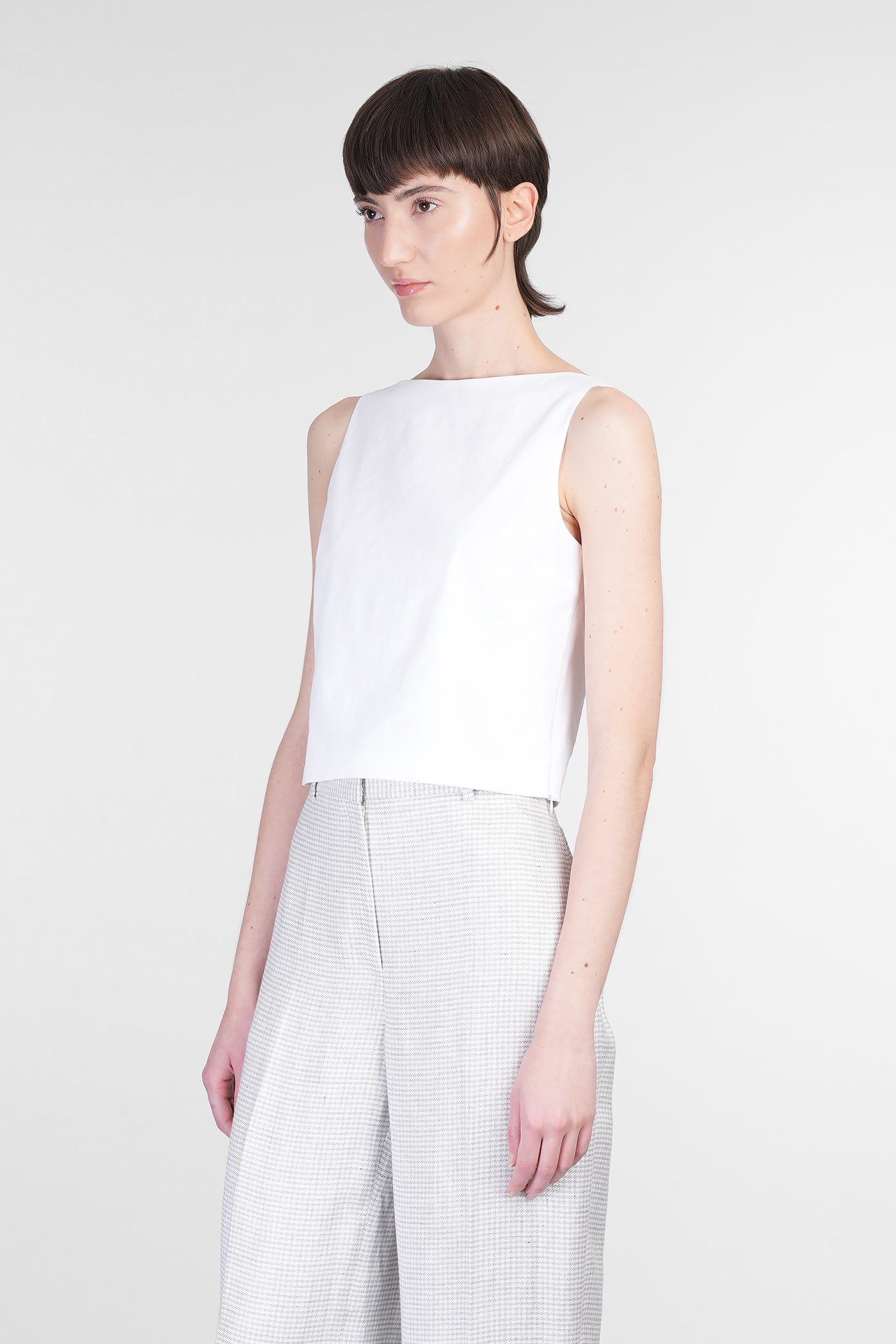 Theory Topwear In White Linen