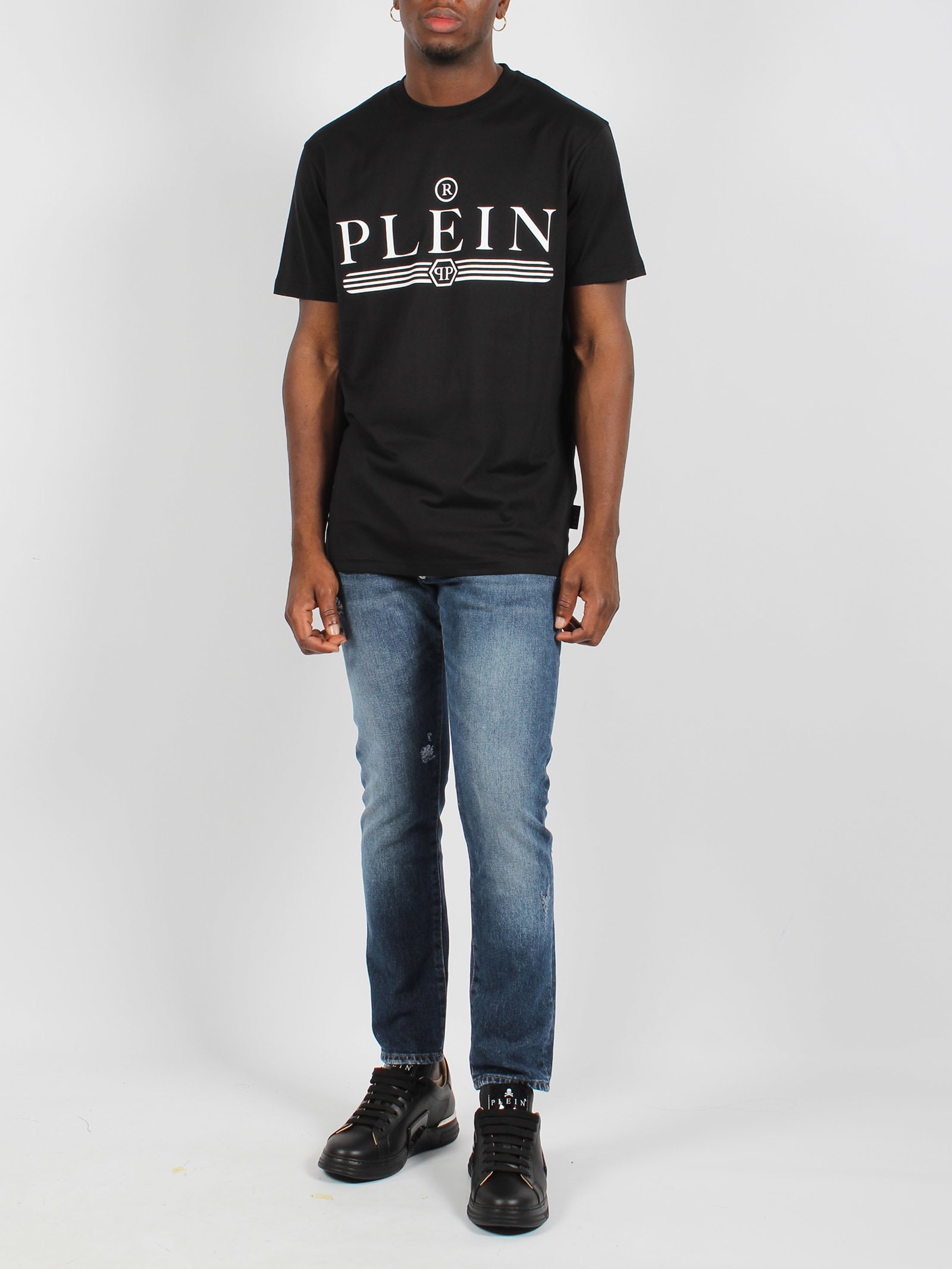 Shop Philipp Plein Round Neck Ss Logo T-shirt In Black