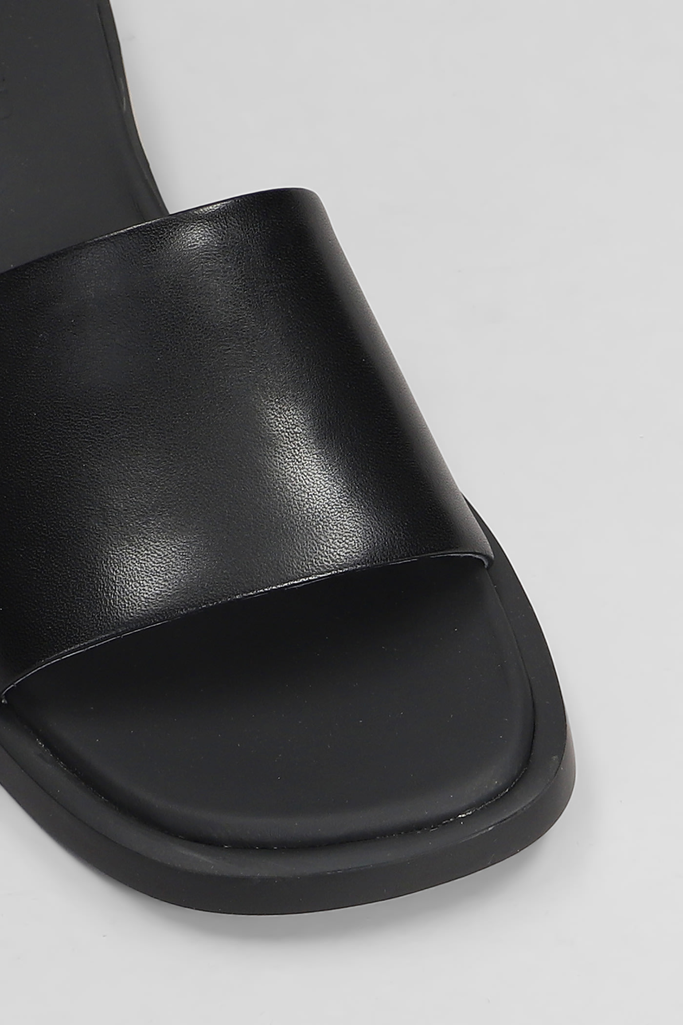 Shop Camper Dana Flats In Black Leather