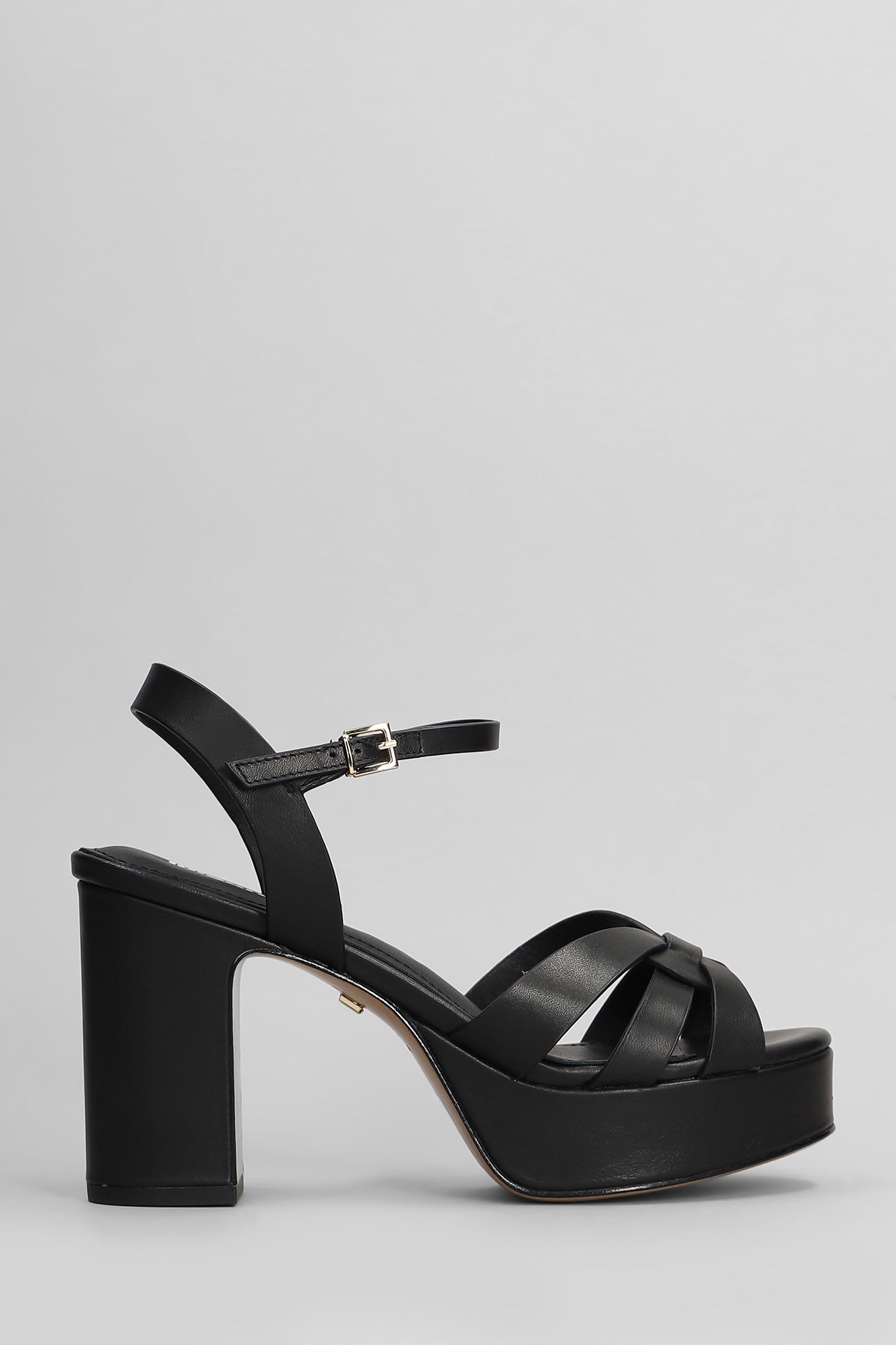 Aria Platform 95 Sandals In Black Leather