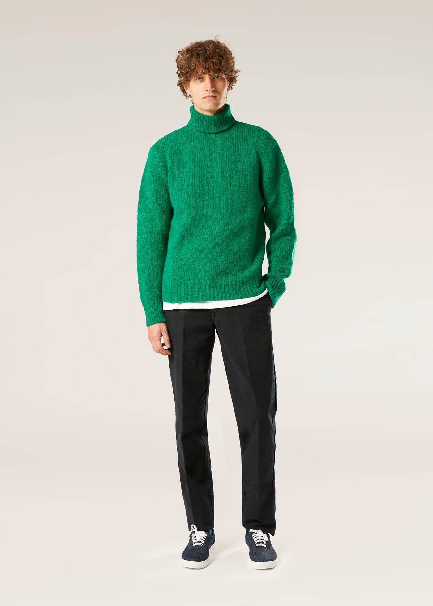 Shop Doppiaa Aamintore Green Wool Turtleneck