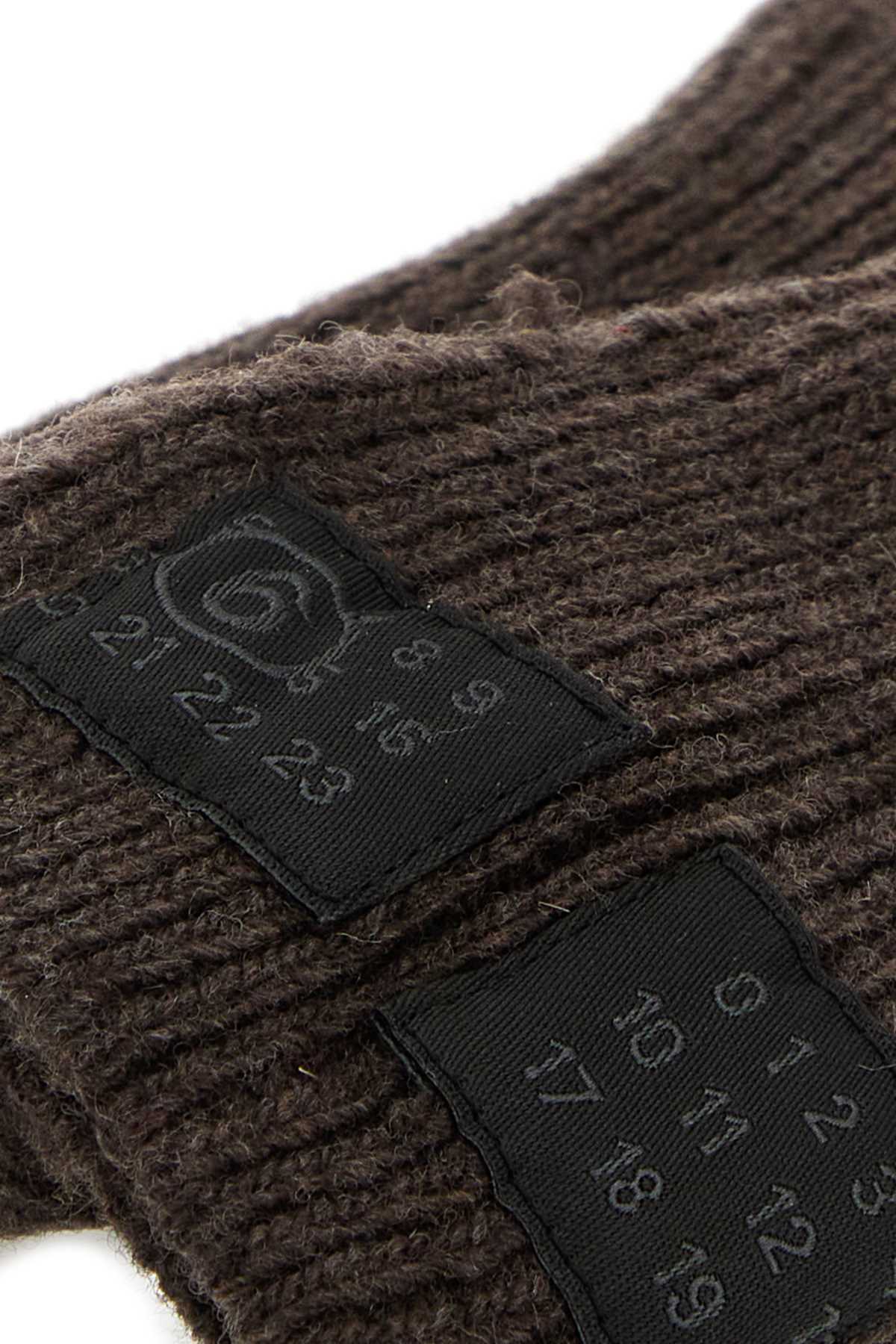 Mm6 Maison Margiela Wool Blend Gloves Featuring Long Cuffs In Brown