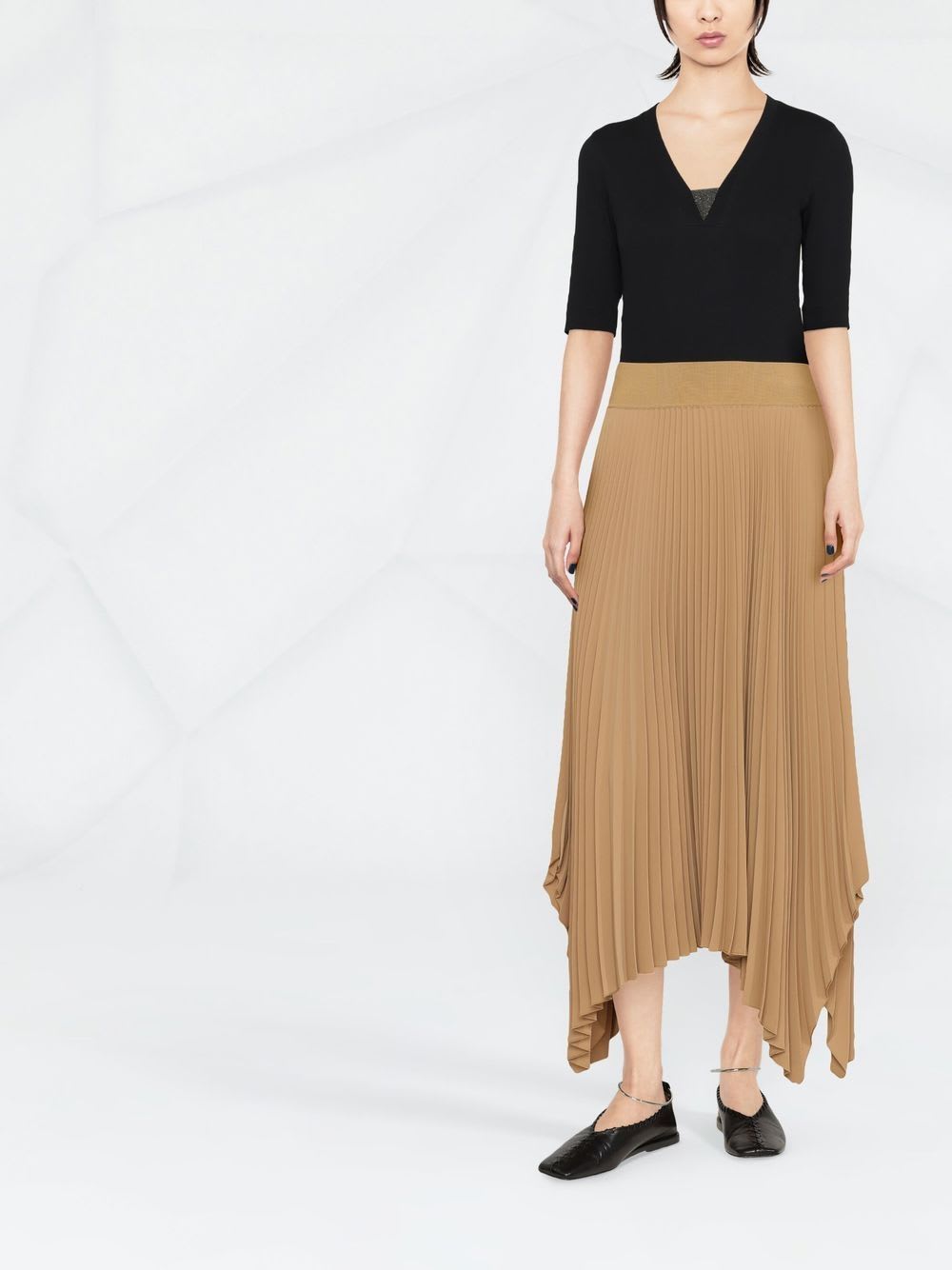 Brunello Cucinelli Cotton V-necked Sweater In Black