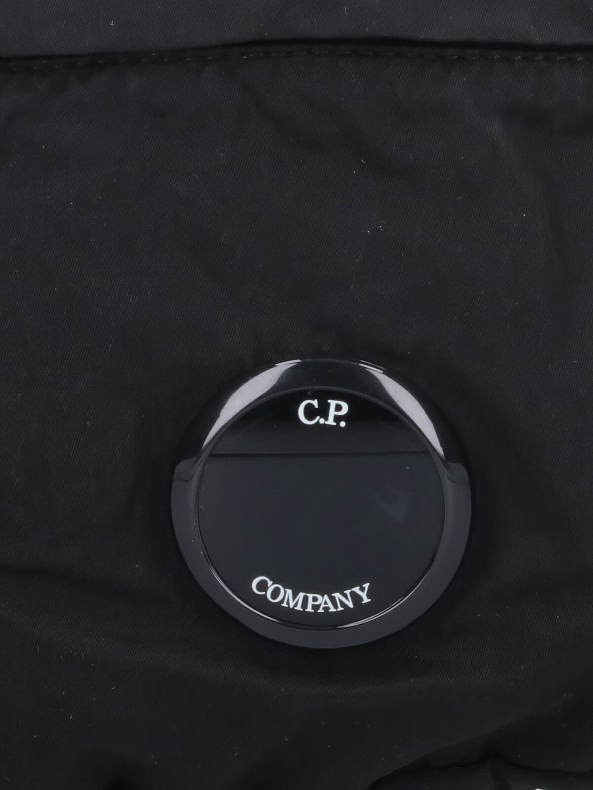 C.p. Company Logo Fanny Pack In Black