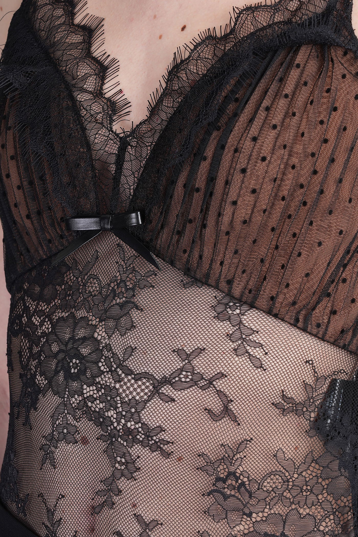 Self-portrait Lace Floral Tops Adjustable Straps In Black