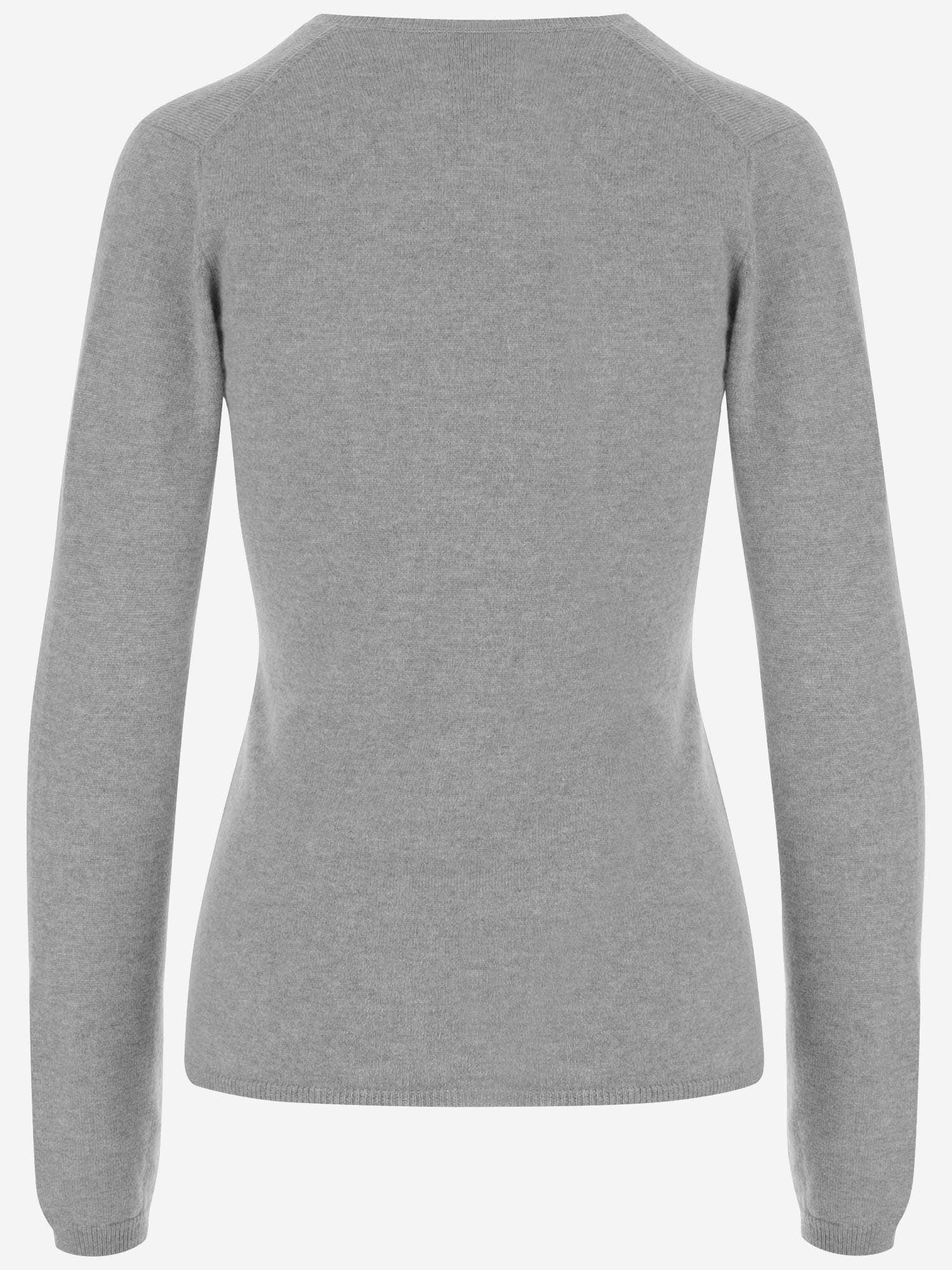 Allude V-neck Cashmere Sweater With Ribbed Edges And Timeless Silhouette In Gray