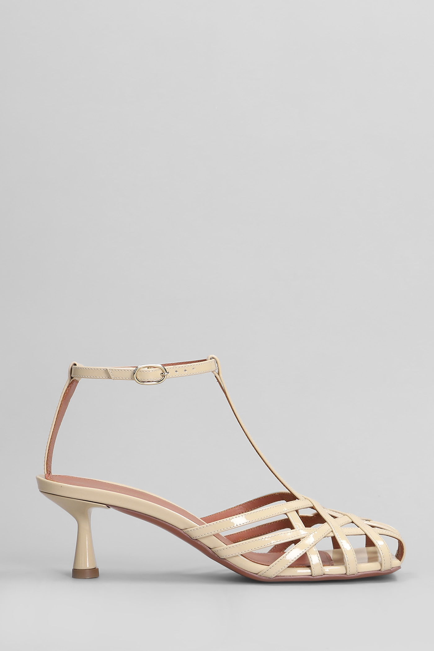 Aldo Castagna Manila Sandals In Powder Patent Leather In Brown