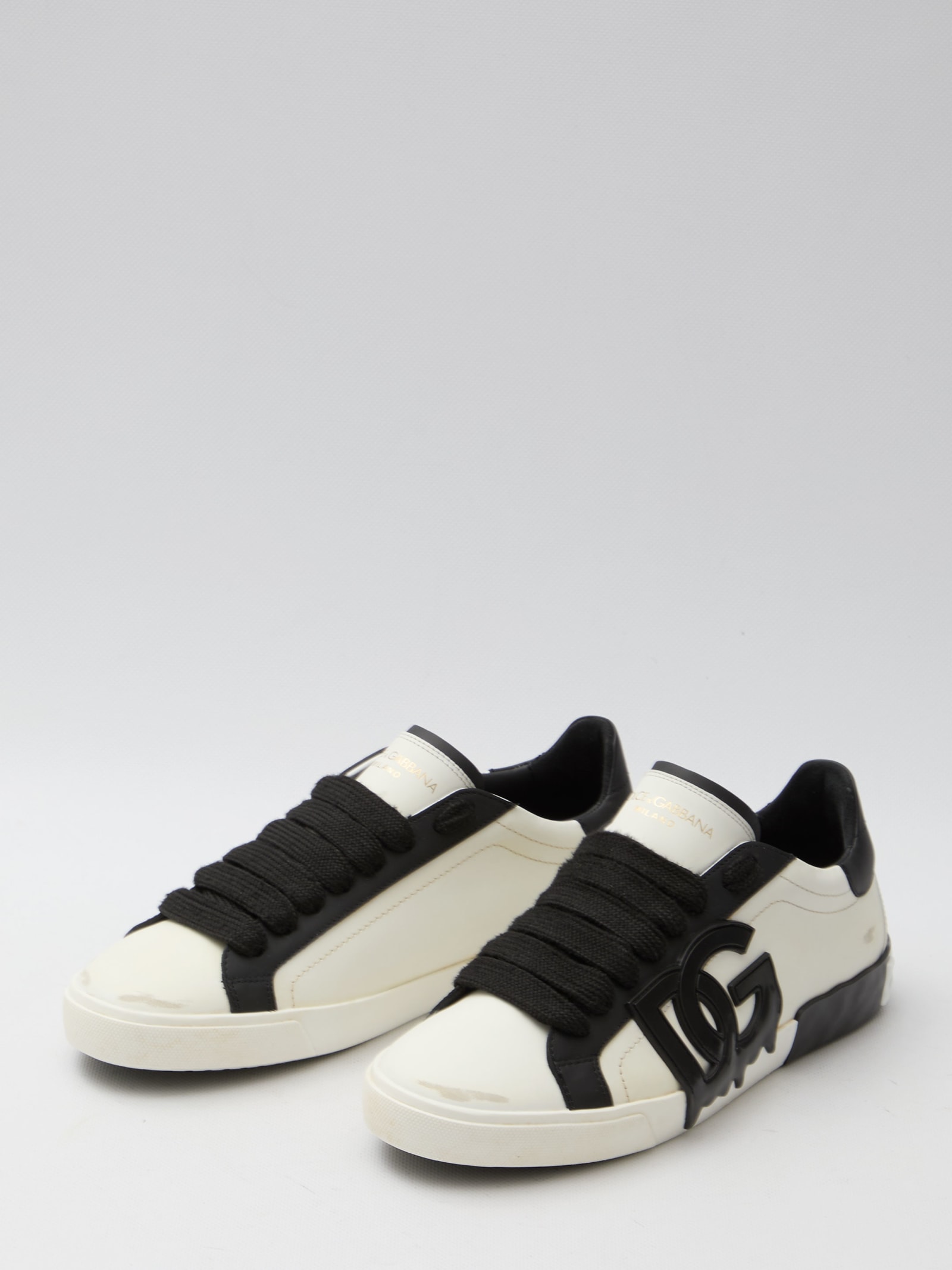 Shop Dolce & Gabbana Portofino Vintage Sneakers In Bianco/nero