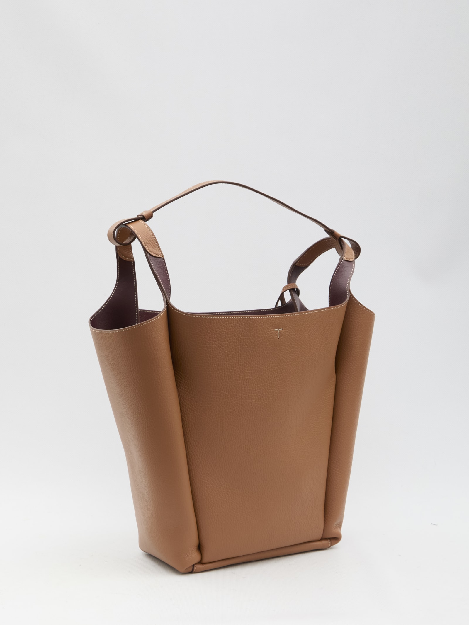 Shop Tod's Medium Bucket Bag In Leather In Brown