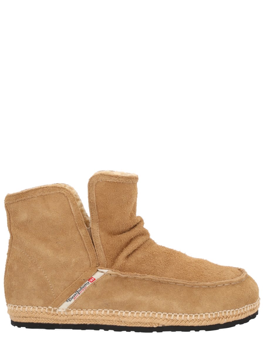 Diesel Suede Boots With Rubber Sole And Stitching In Multi