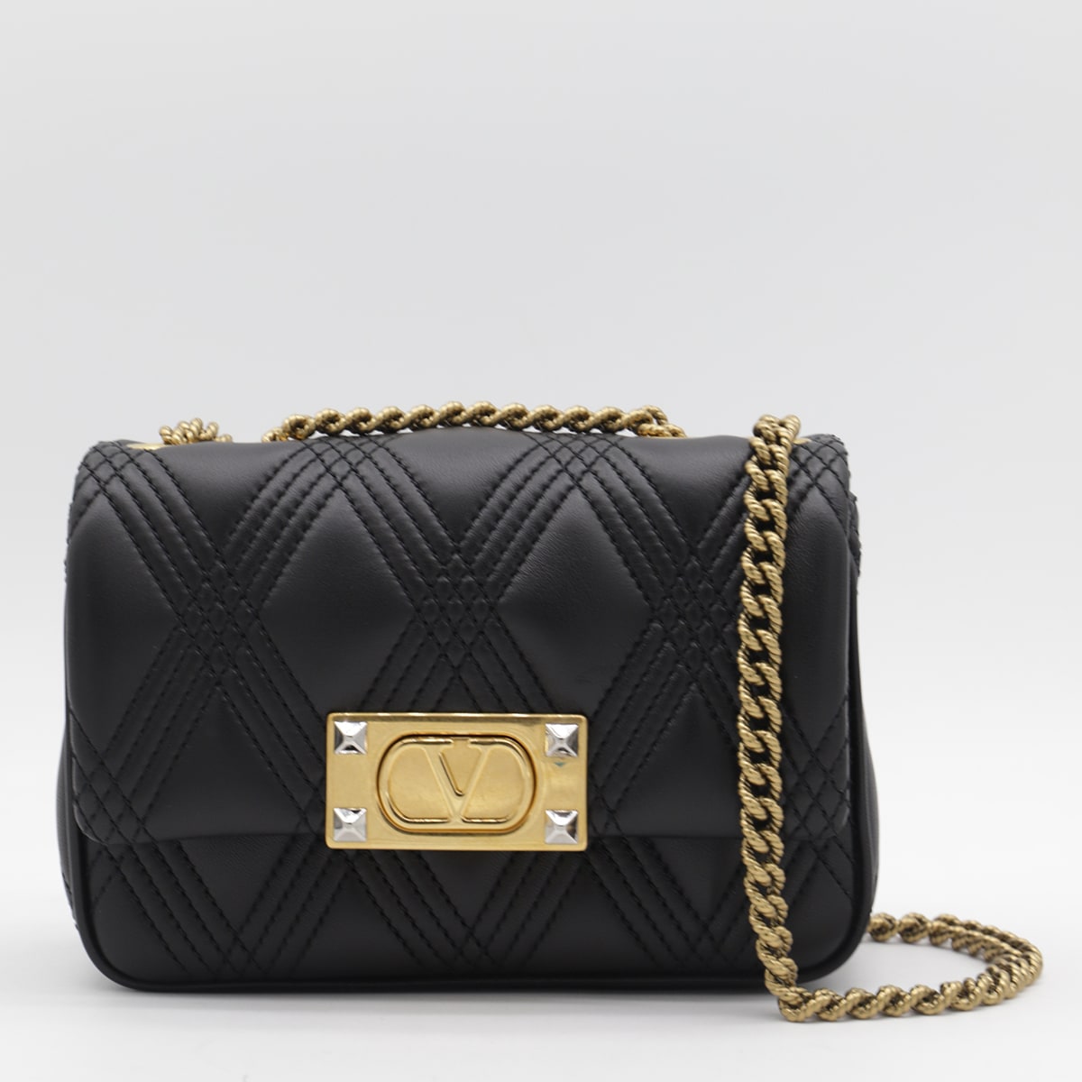Valentino Black Leather Quiltie 67 Shoulder Bag In Nero
